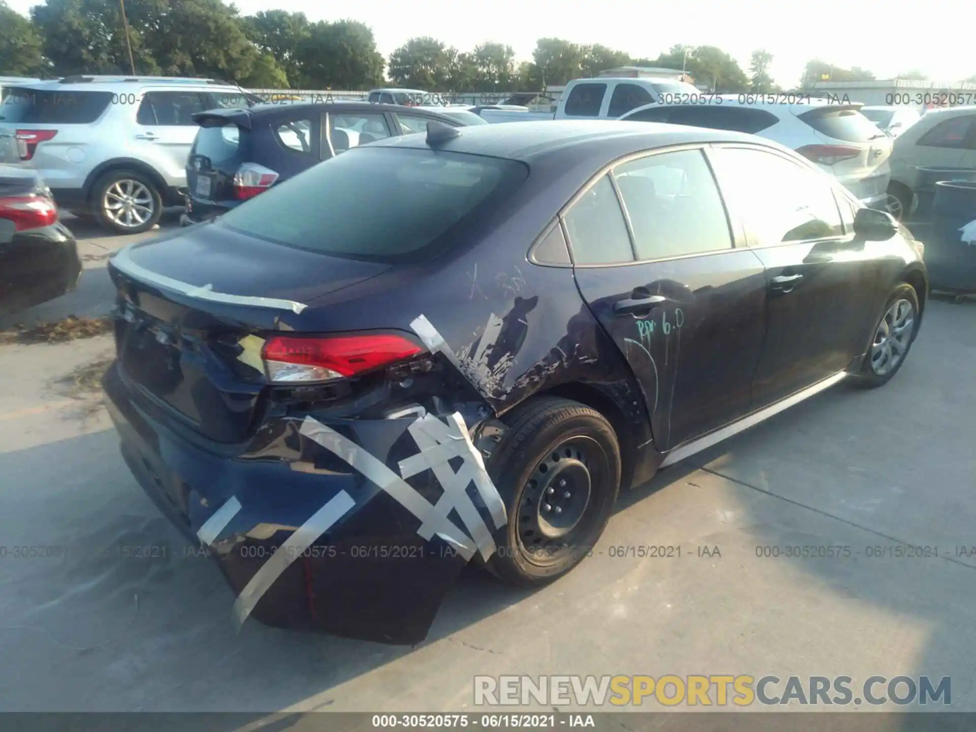 4 Photograph of a damaged car JTDEPRAE2LJ089360 TOYOTA COROLLA 2020