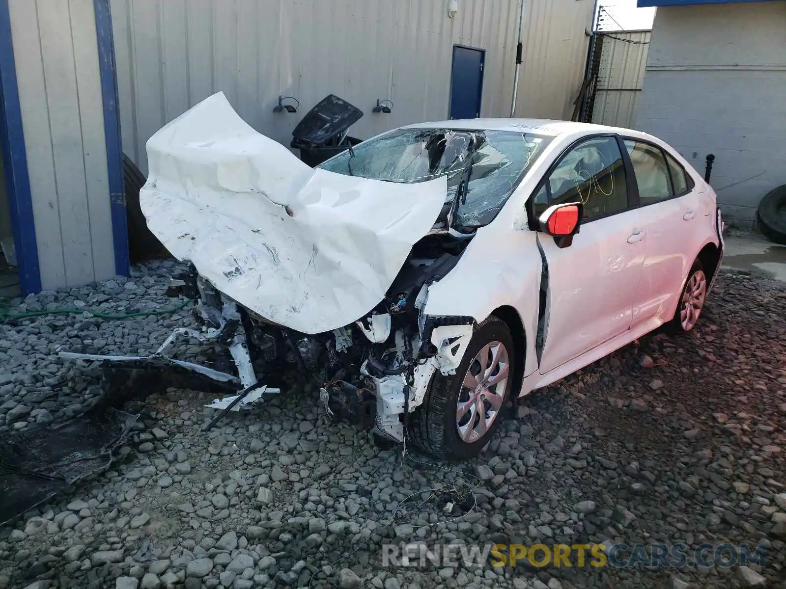 2 Photograph of a damaged car JTDEPRAE2LJ090038 TOYOTA COROLLA 2020