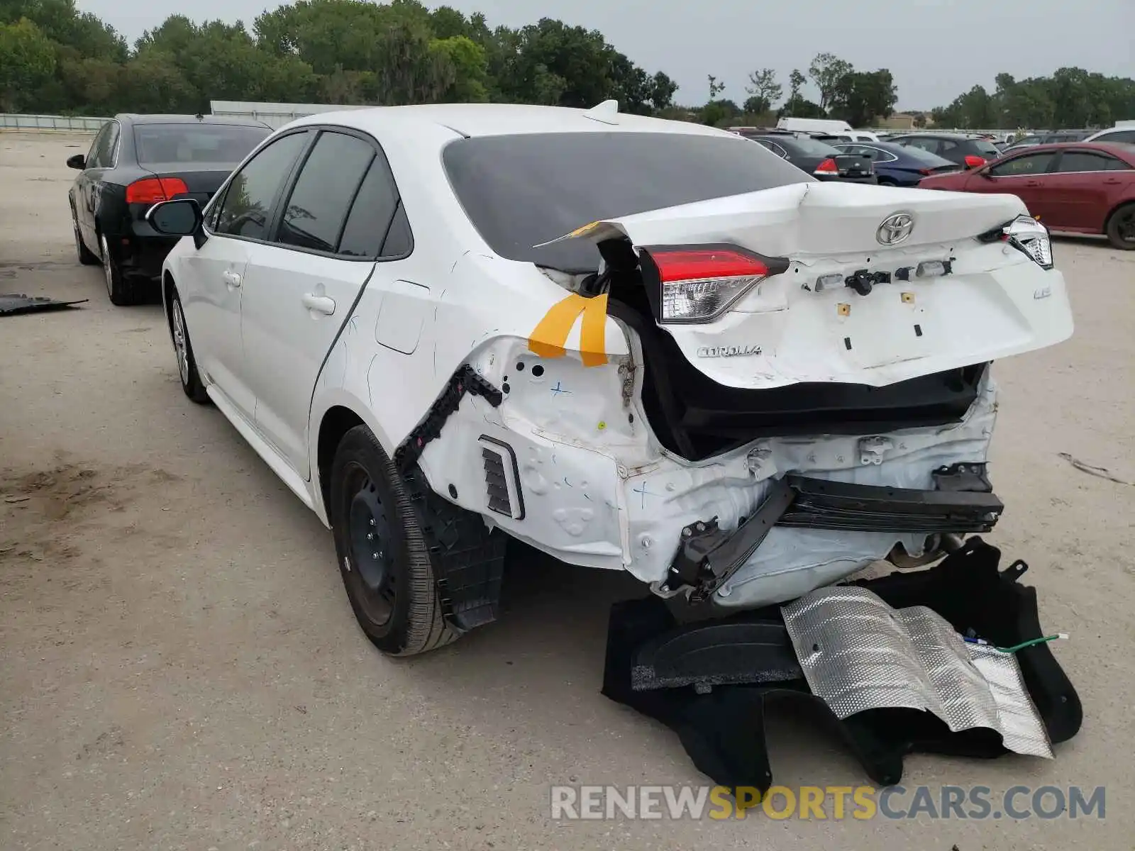 3 Photograph of a damaged car JTDEPRAE2LJ090542 TOYOTA COROLLA 2020