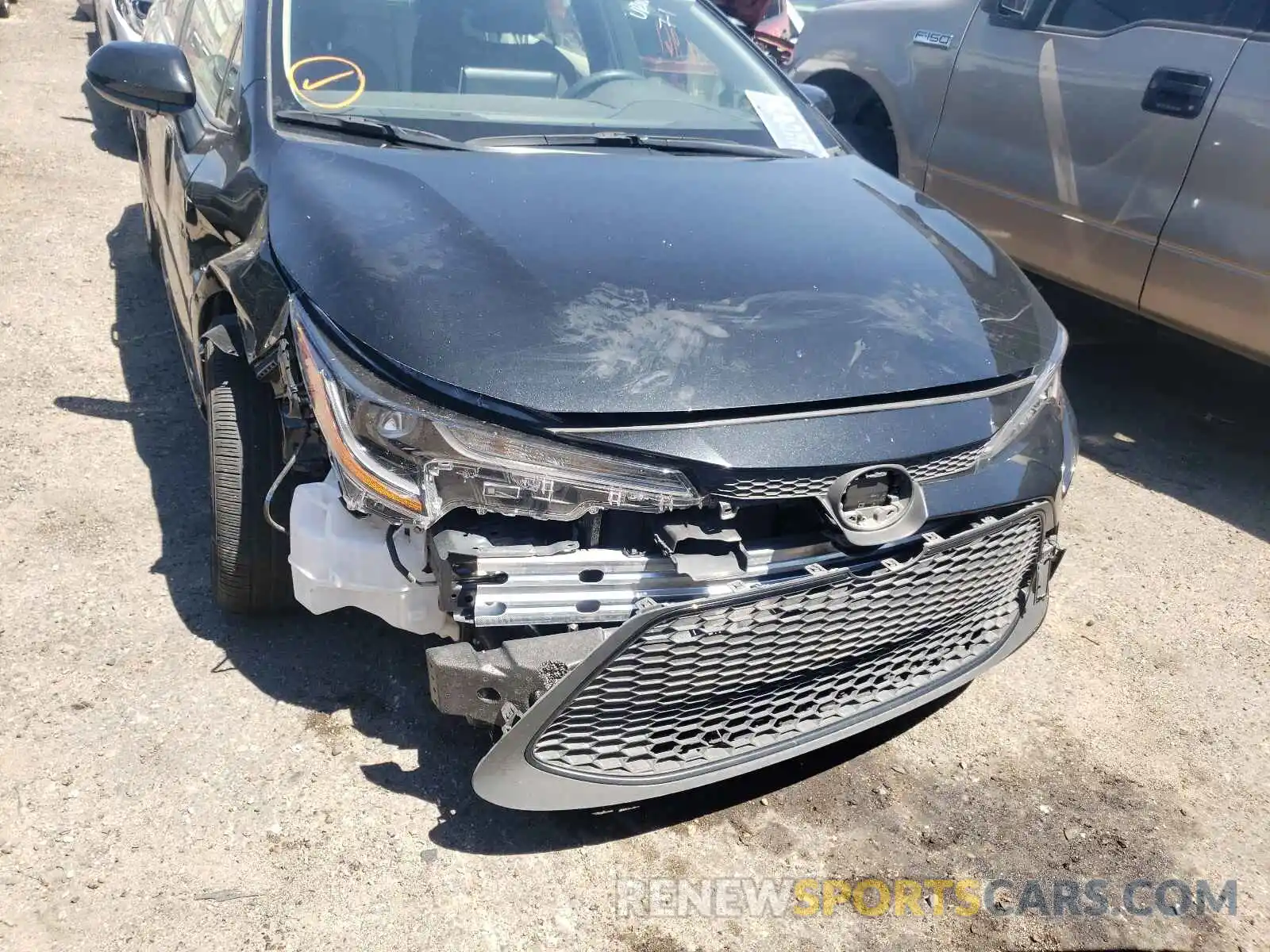 9 Photograph of a damaged car JTDEPRAE2LJ095885 TOYOTA COROLLA 2020