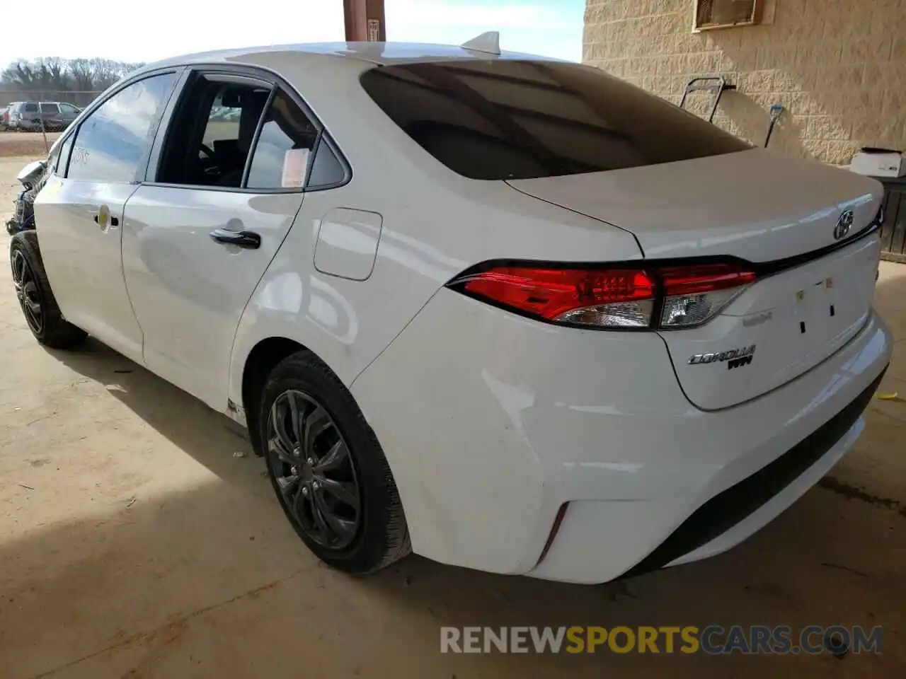 3 Photograph of a damaged car JTDEPRAE2LJ096597 TOYOTA COROLLA 2020