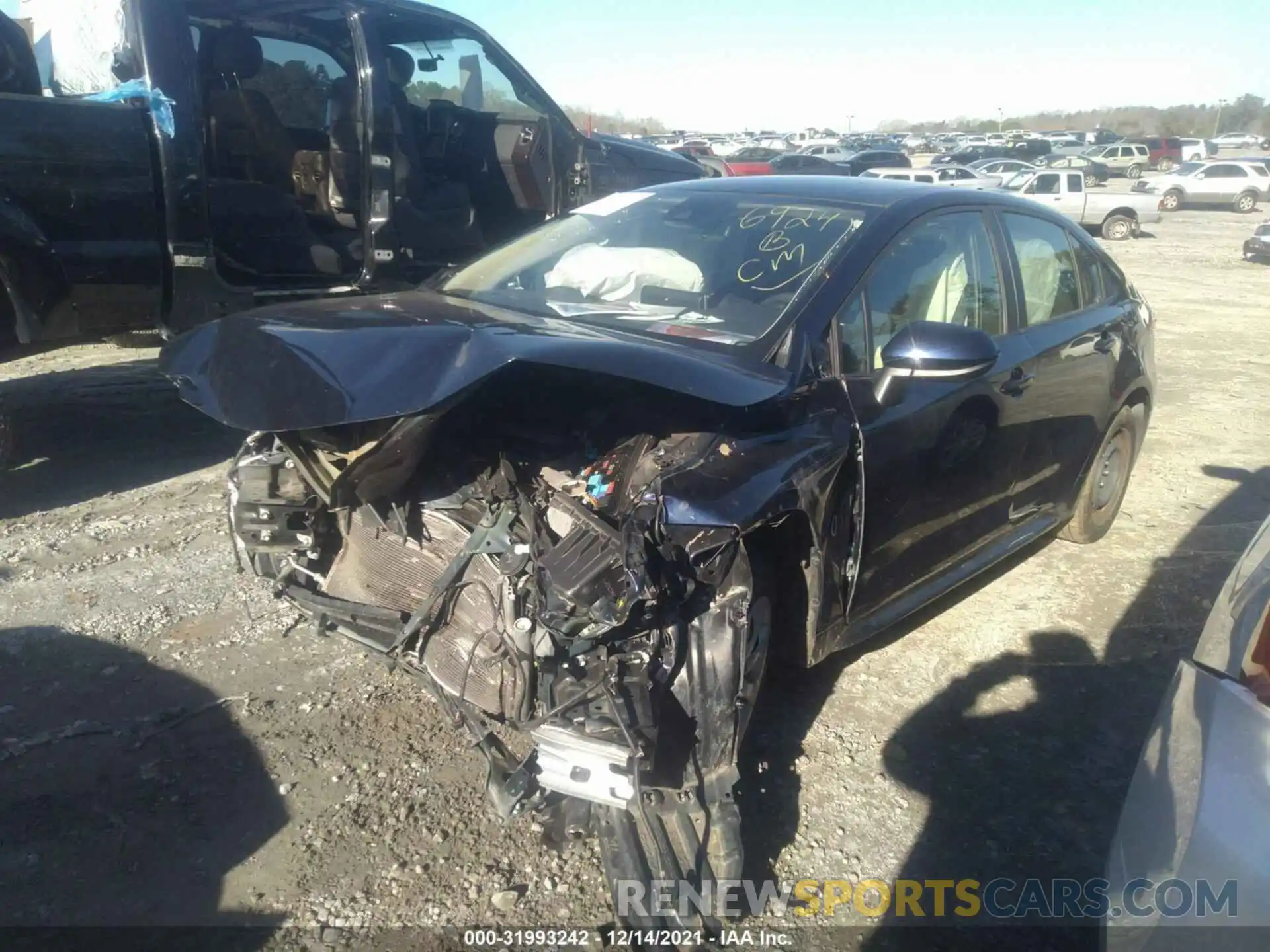 2 Photograph of a damaged car JTDEPRAE2LJ096924 TOYOTA COROLLA 2020