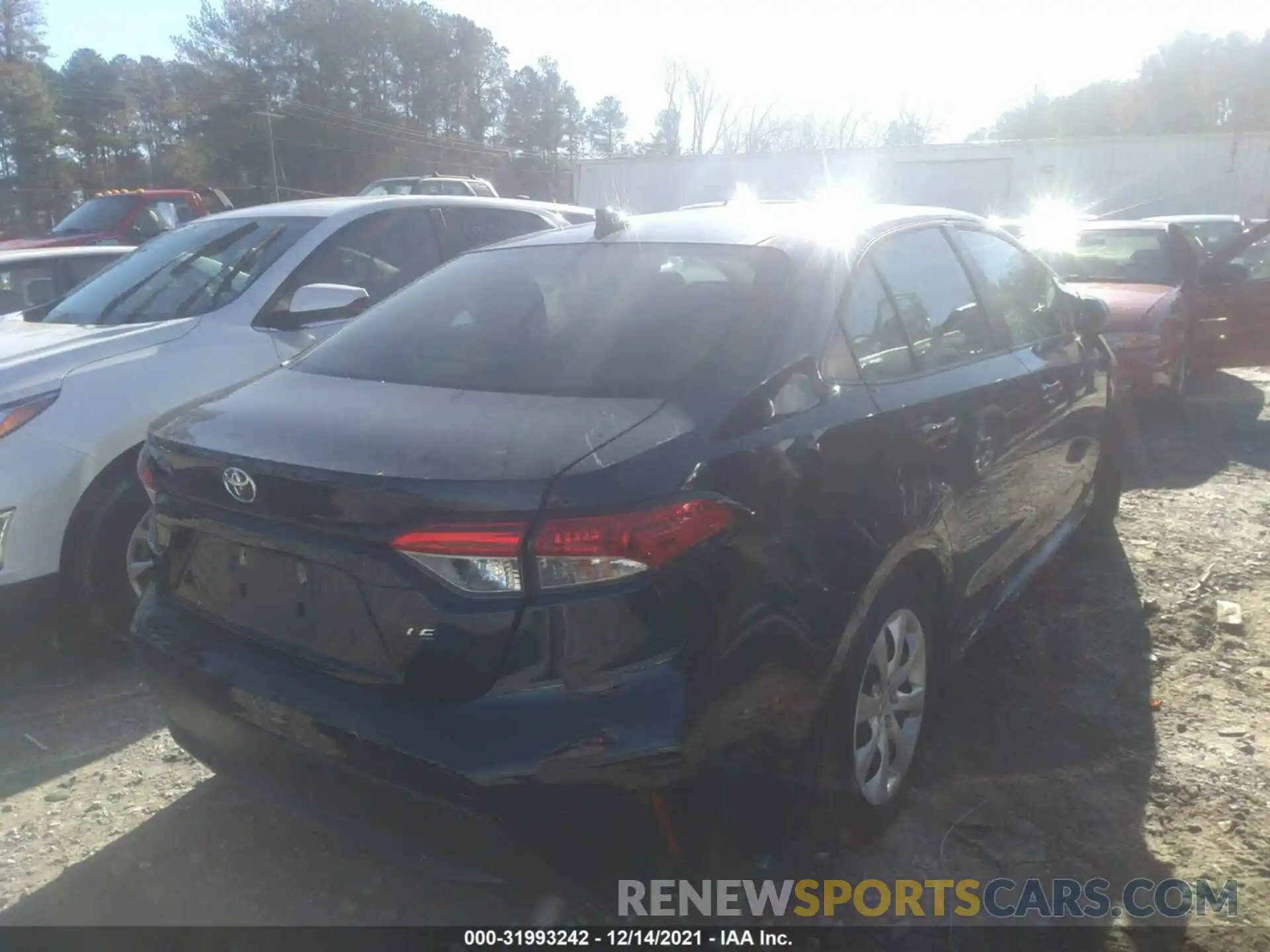 4 Photograph of a damaged car JTDEPRAE2LJ096924 TOYOTA COROLLA 2020