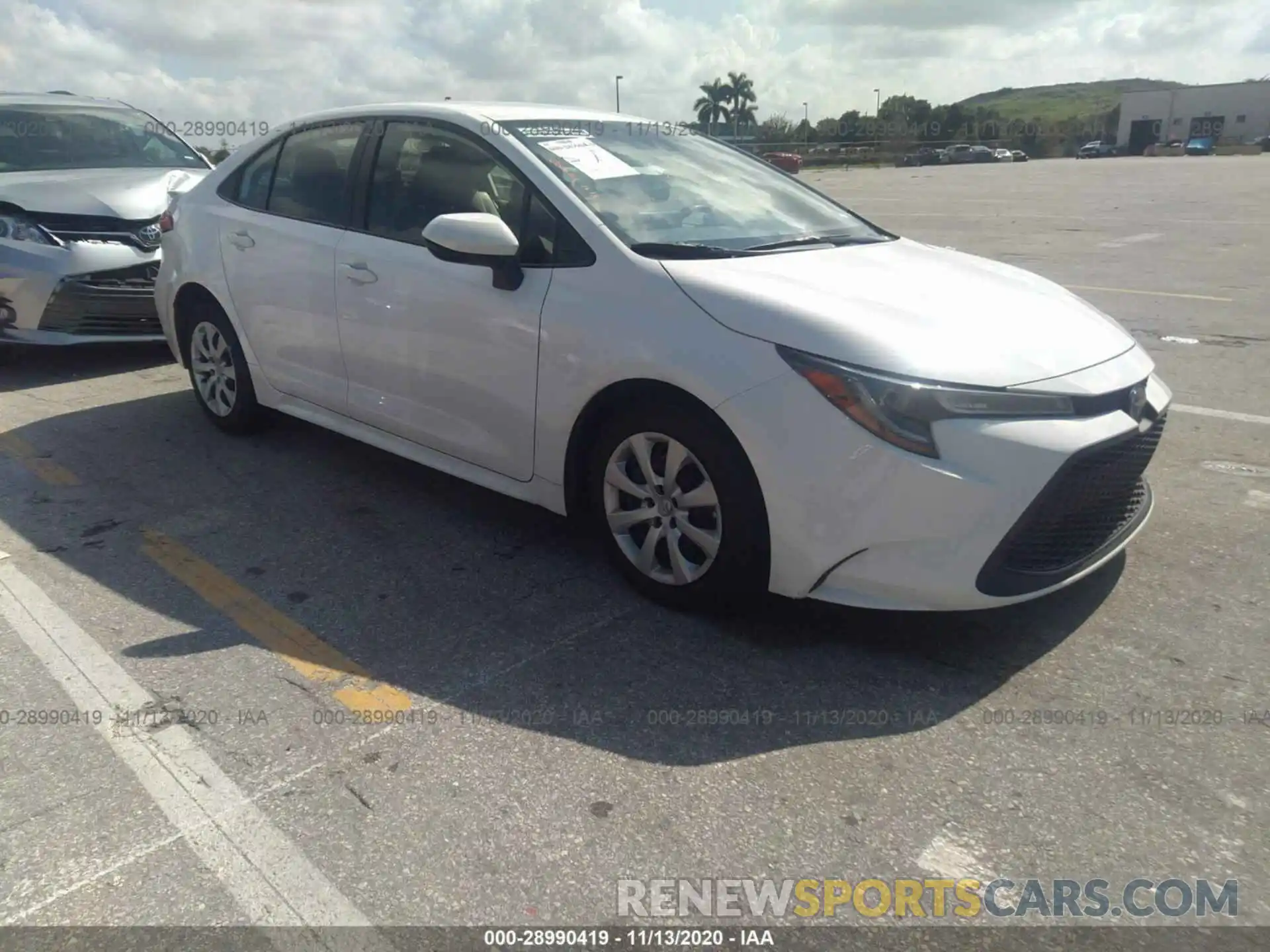 1 Photograph of a damaged car JTDEPRAE2LJ098284 TOYOTA COROLLA 2020