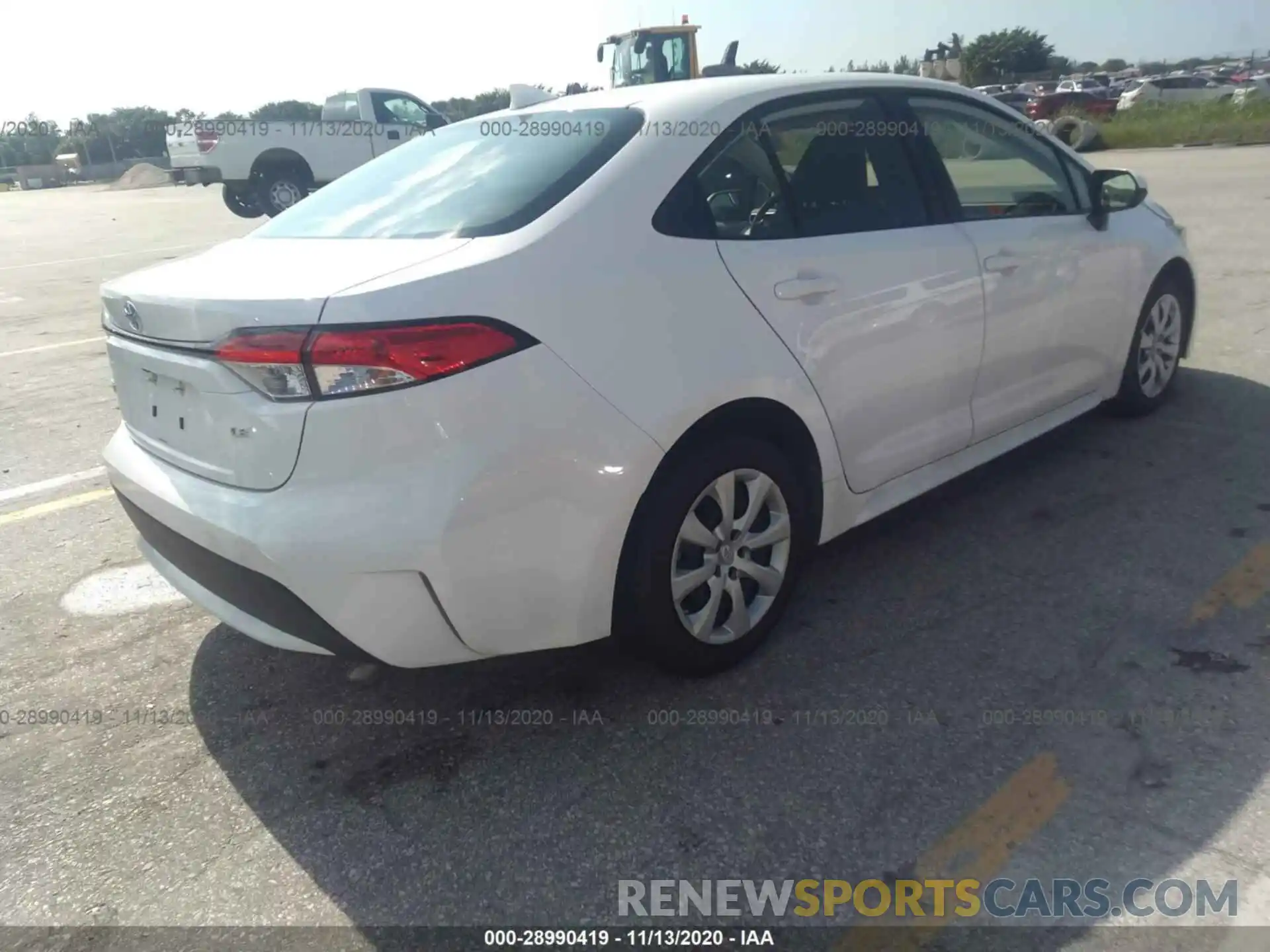 4 Photograph of a damaged car JTDEPRAE2LJ098284 TOYOTA COROLLA 2020