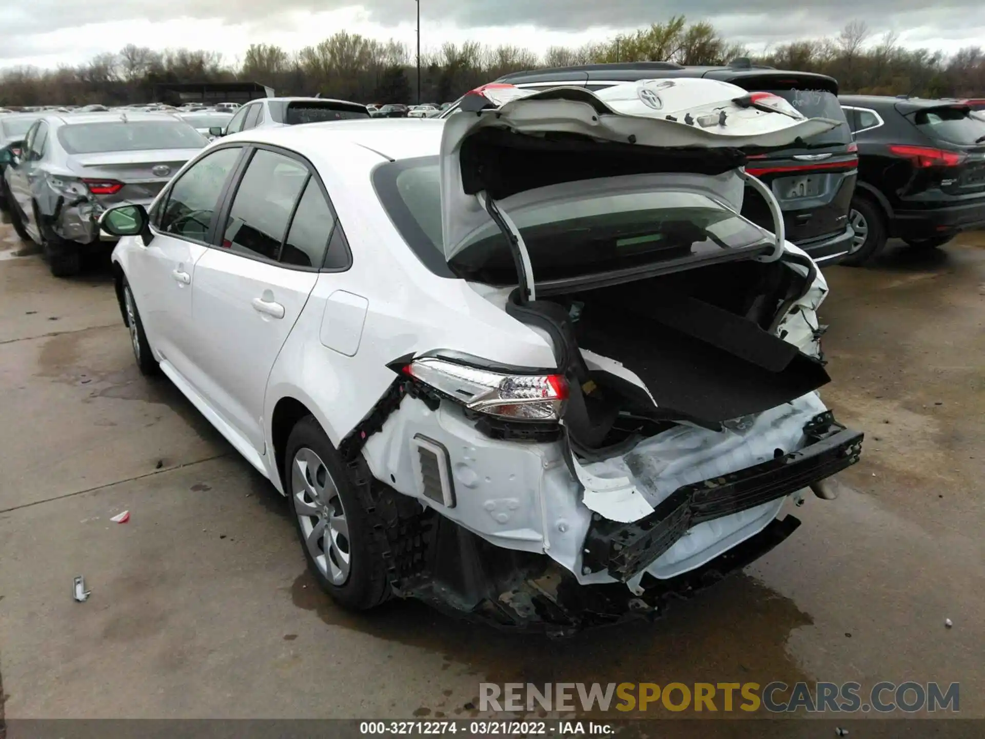 3 Photograph of a damaged car JTDEPRAE2LJ098804 TOYOTA COROLLA 2020