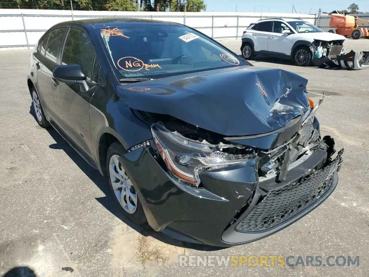 1 Photograph of a damaged car JTDEPRAE2LJ103614 TOYOTA COROLLA 2020