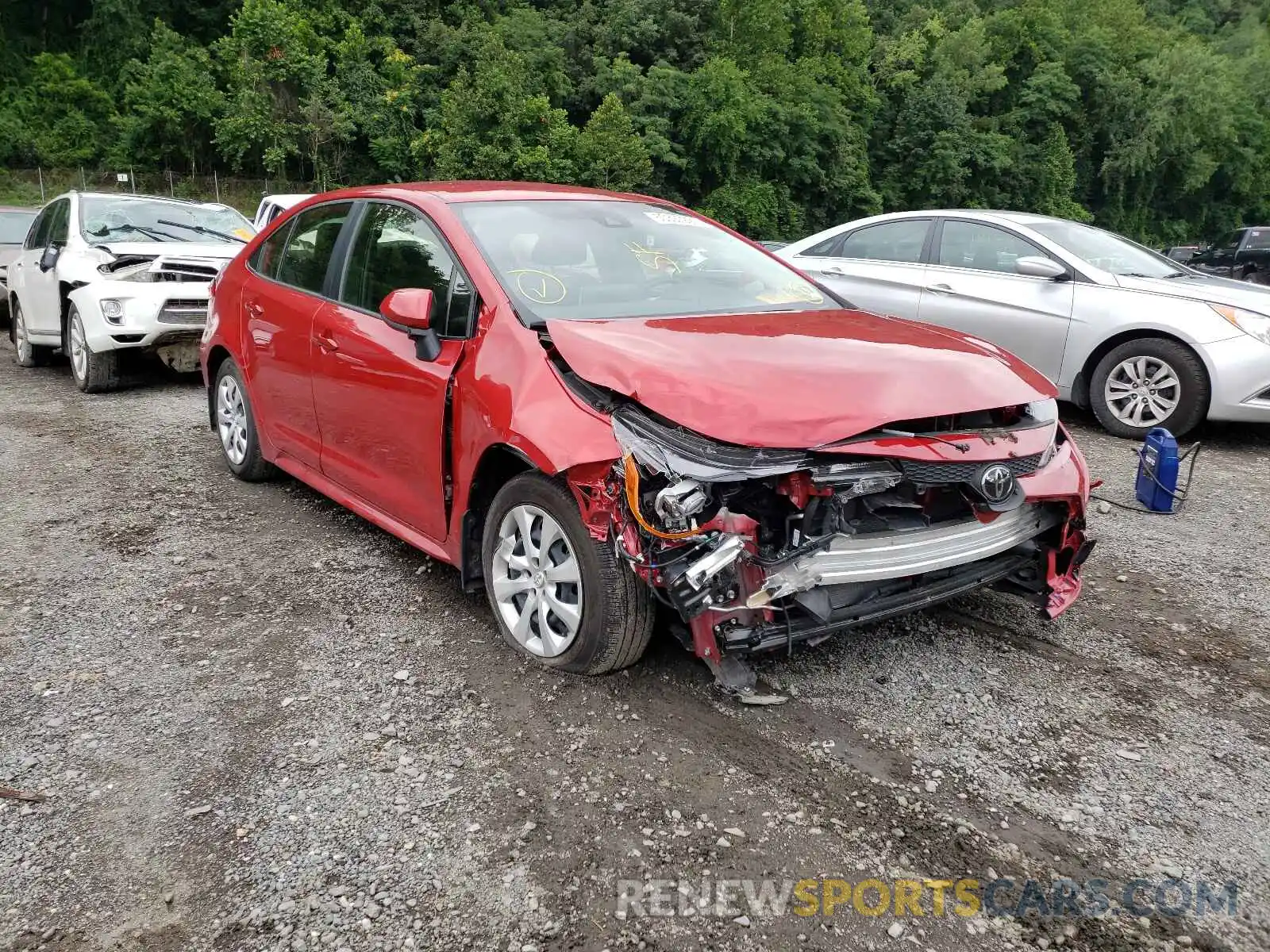 1 Photograph of a damaged car JTDEPRAE2LJ104178 TOYOTA COROLLA 2020