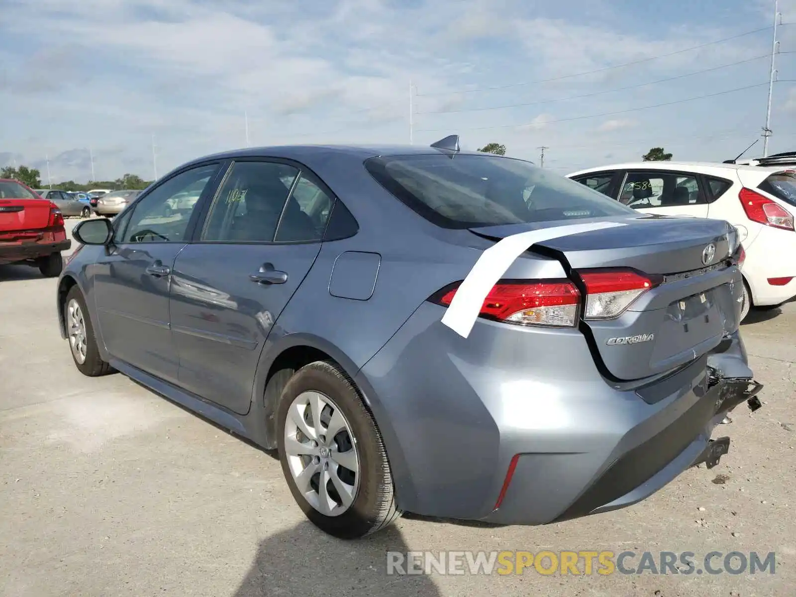 3 Photograph of a damaged car JTDEPRAE2LJ104567 TOYOTA COROLLA 2020