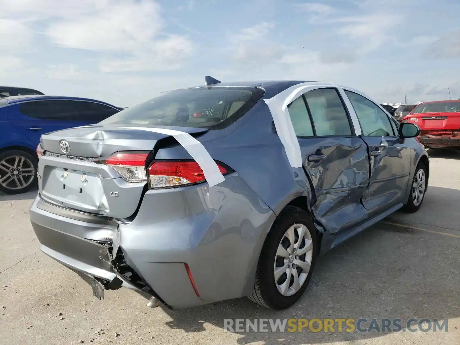 4 Photograph of a damaged car JTDEPRAE2LJ104567 TOYOTA COROLLA 2020