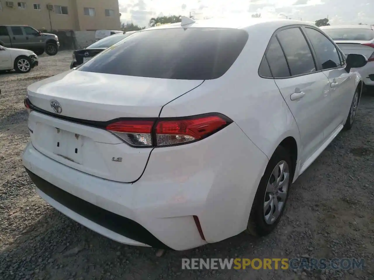 4 Photograph of a damaged car JTDEPRAE2LJ105119 TOYOTA COROLLA 2020