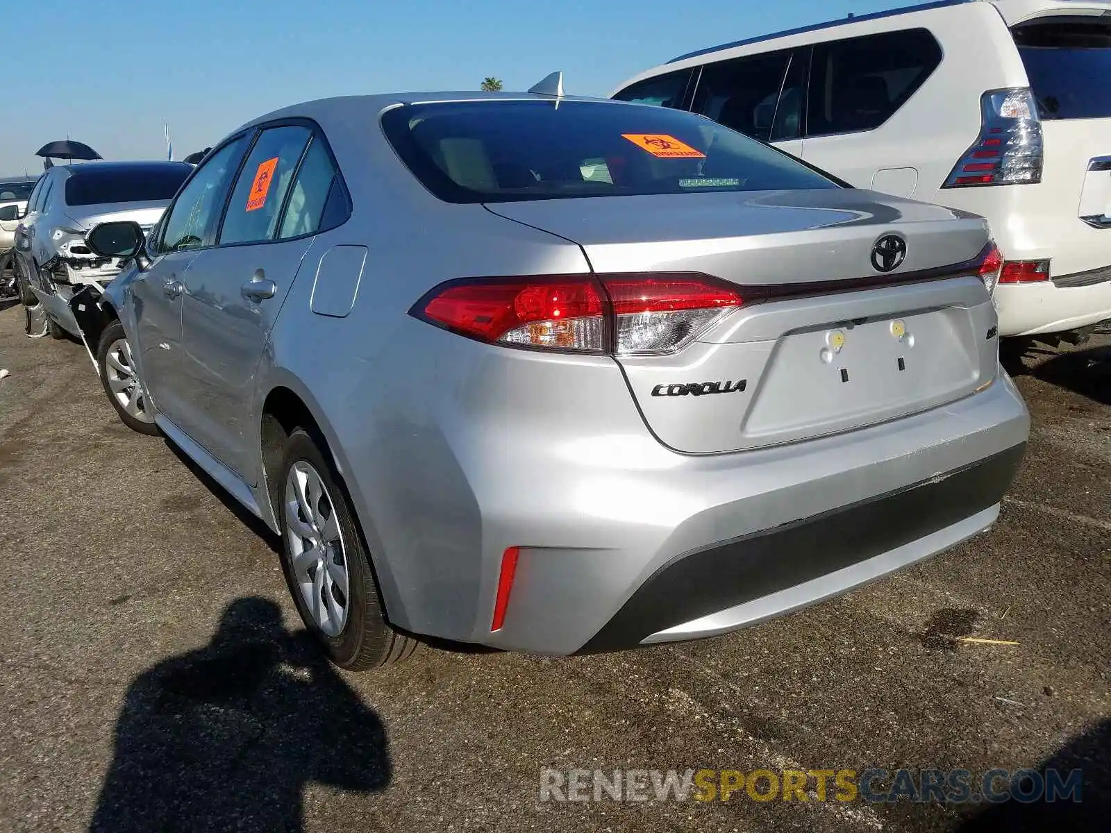 3 Photograph of a damaged car JTDEPRAE2LJ105363 TOYOTA COROLLA 2020