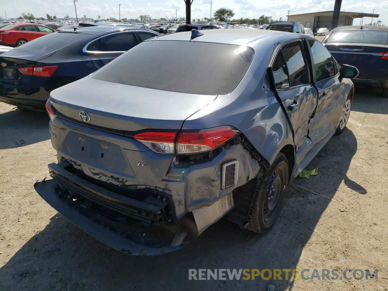 4 Photograph of a damaged car JTDEPRAE2LJ105718 TOYOTA COROLLA 2020