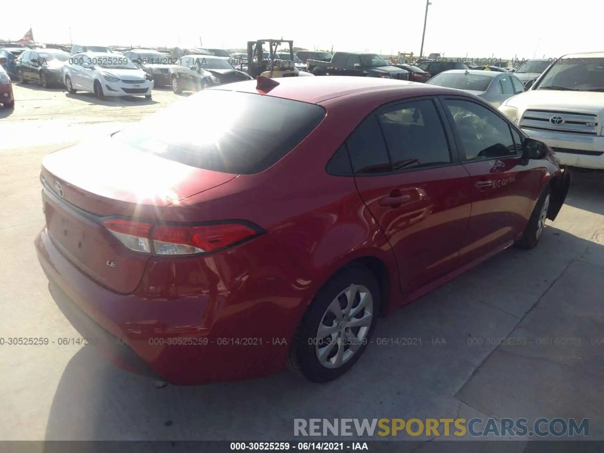 4 Photograph of a damaged car JTDEPRAE2LJ106383 TOYOTA COROLLA 2020