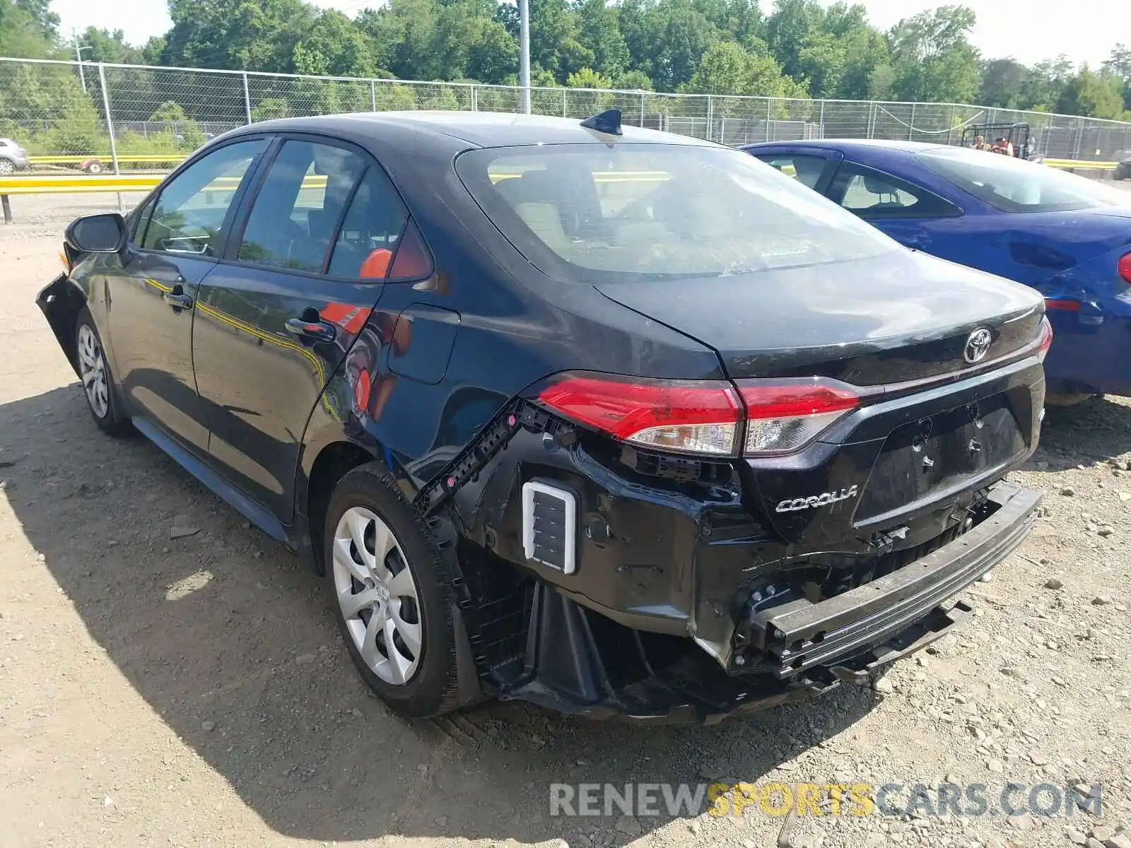 3 Photograph of a damaged car JTDEPRAE2LJ106805 TOYOTA COROLLA 2020