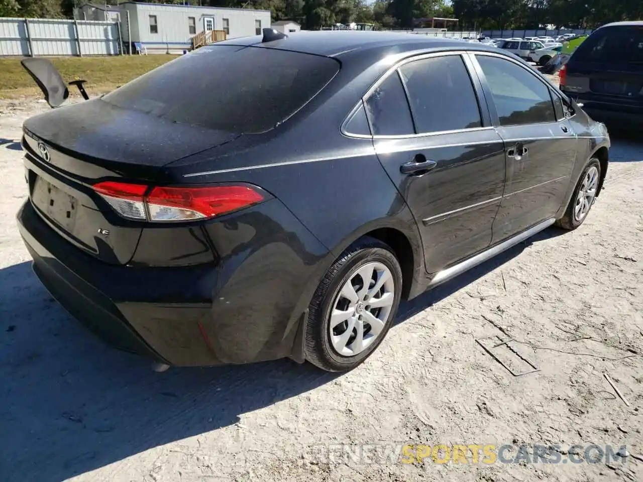 4 Photograph of a damaged car JTDEPRAE2LJ107324 TOYOTA COROLLA 2020