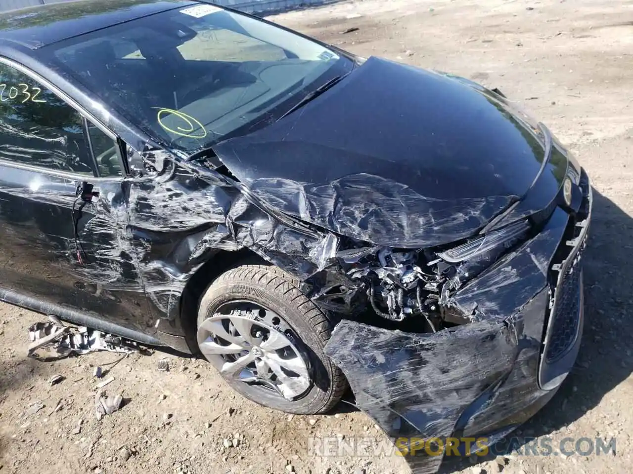 9 Photograph of a damaged car JTDEPRAE2LJ109526 TOYOTA COROLLA 2020