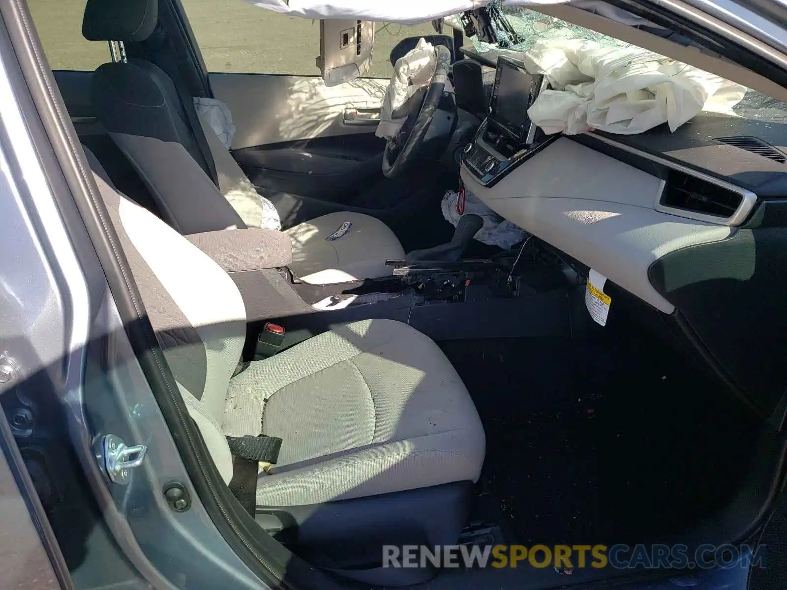 5 Photograph of a damaged car JTDEPRAE2LJ113155 TOYOTA COROLLA 2020