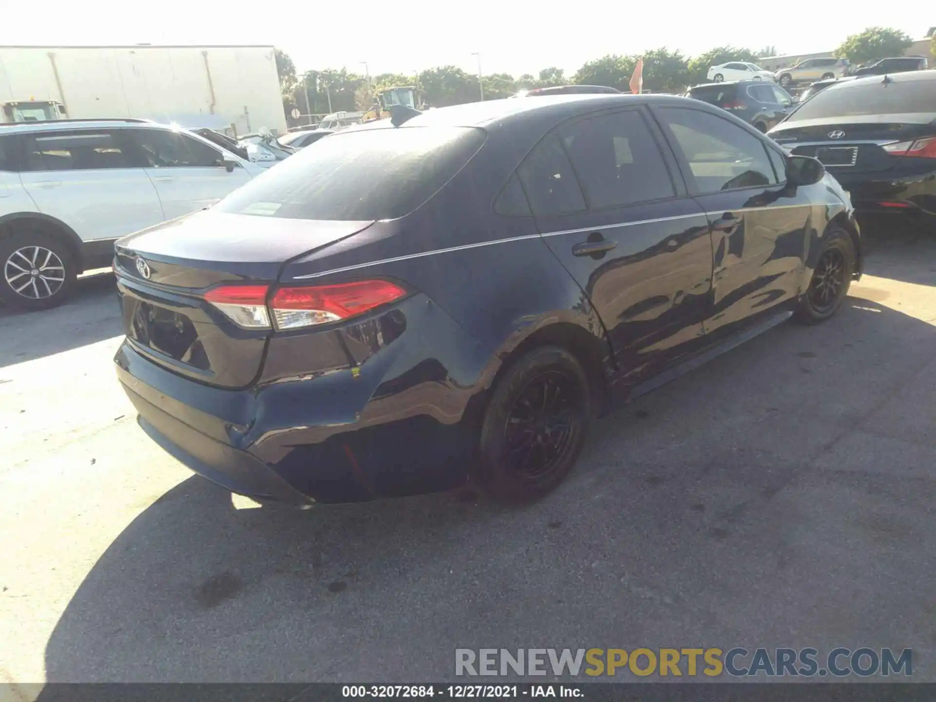 4 Photograph of a damaged car JTDEPRAE2LJ113902 TOYOTA COROLLA 2020