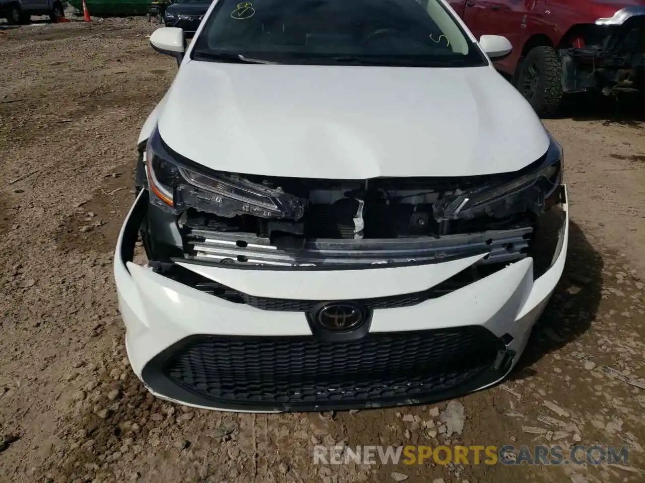 9 Photograph of a damaged car JTDEPRAE2LJ113933 TOYOTA COROLLA 2020