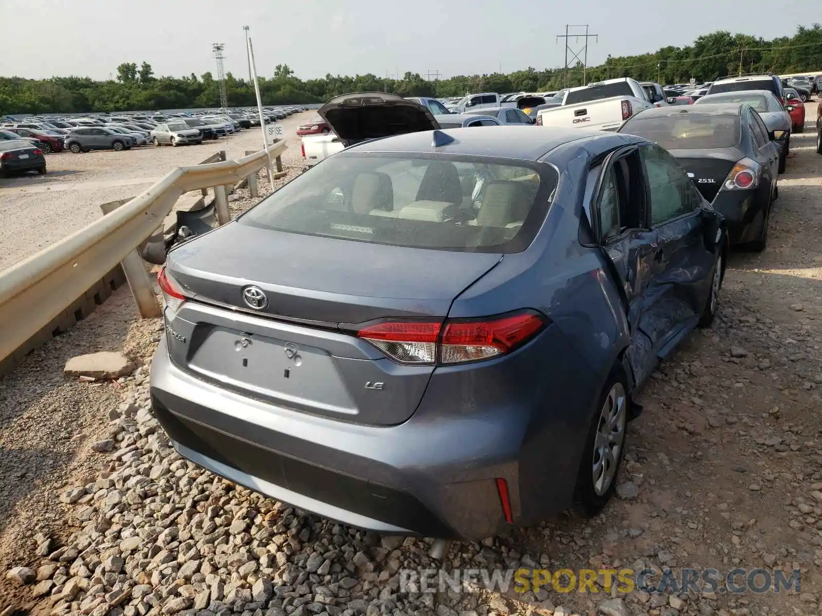 4 Photograph of a damaged car JTDEPRAE2LJ113981 TOYOTA COROLLA 2020