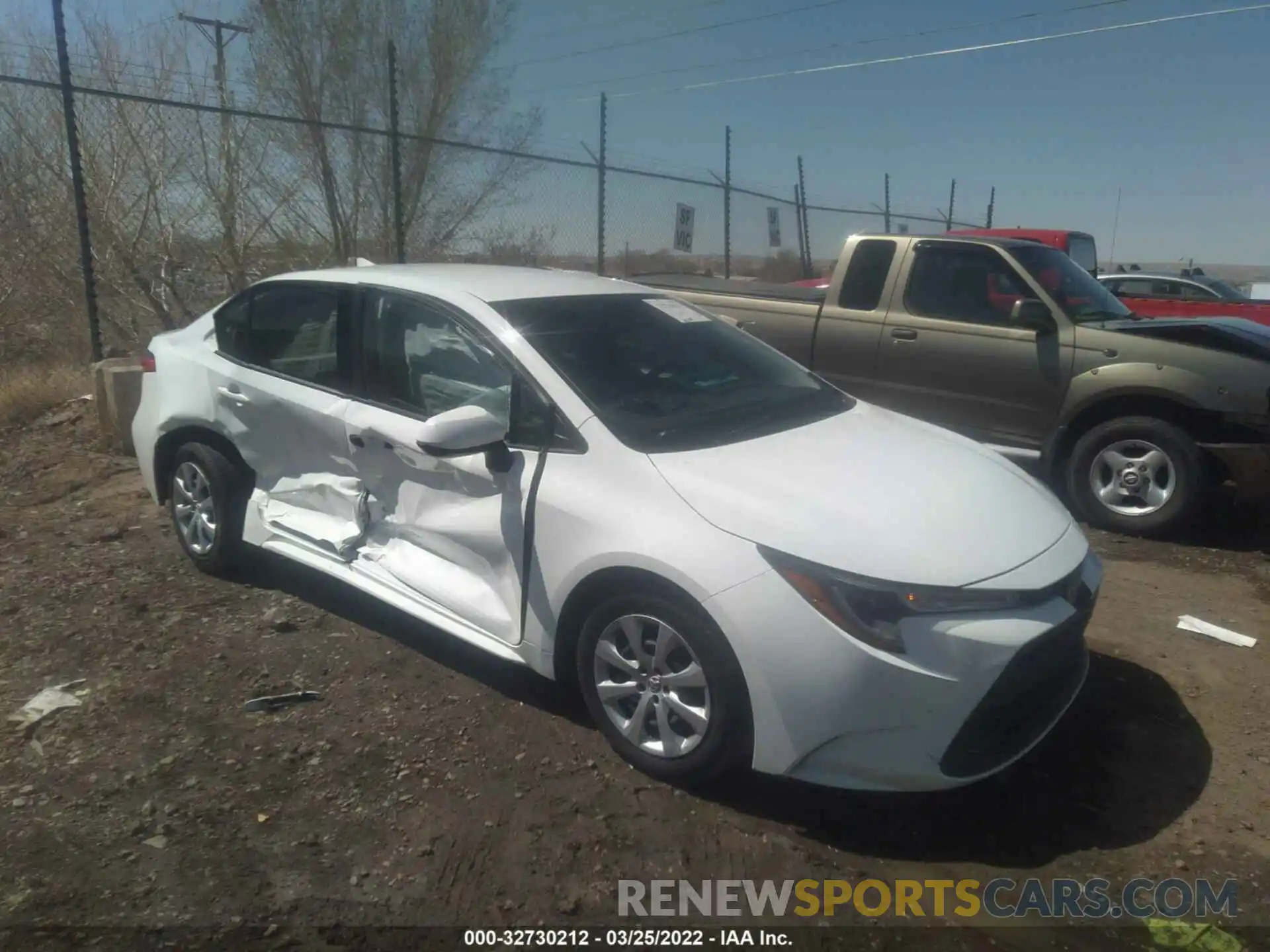 1 Photograph of a damaged car JTDEPRAE3LJ002047 TOYOTA COROLLA 2020