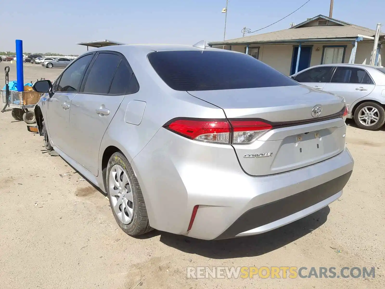 3 Photograph of a damaged car JTDEPRAE3LJ002985 TOYOTA COROLLA 2020