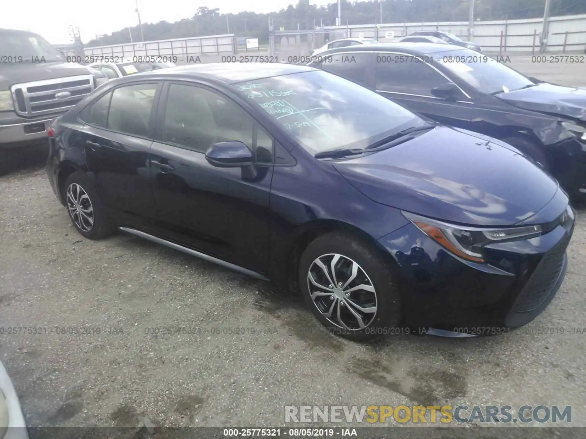 1 Photograph of a damaged car JTDEPRAE3LJ003912 TOYOTA COROLLA 2020