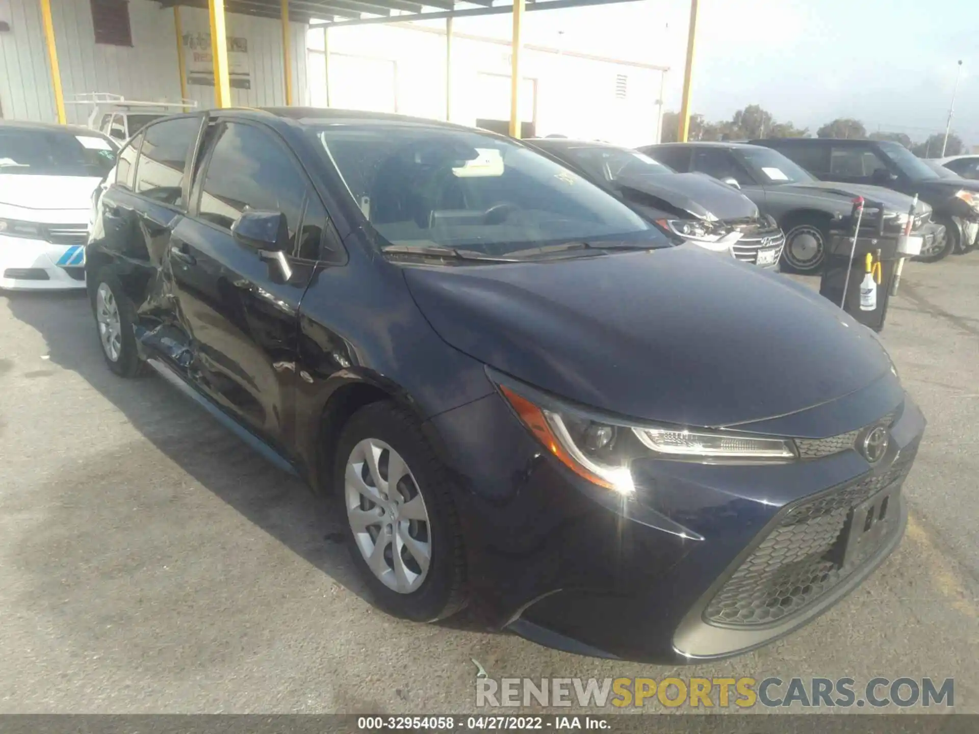 1 Photograph of a damaged car JTDEPRAE3LJ004008 TOYOTA COROLLA 2020