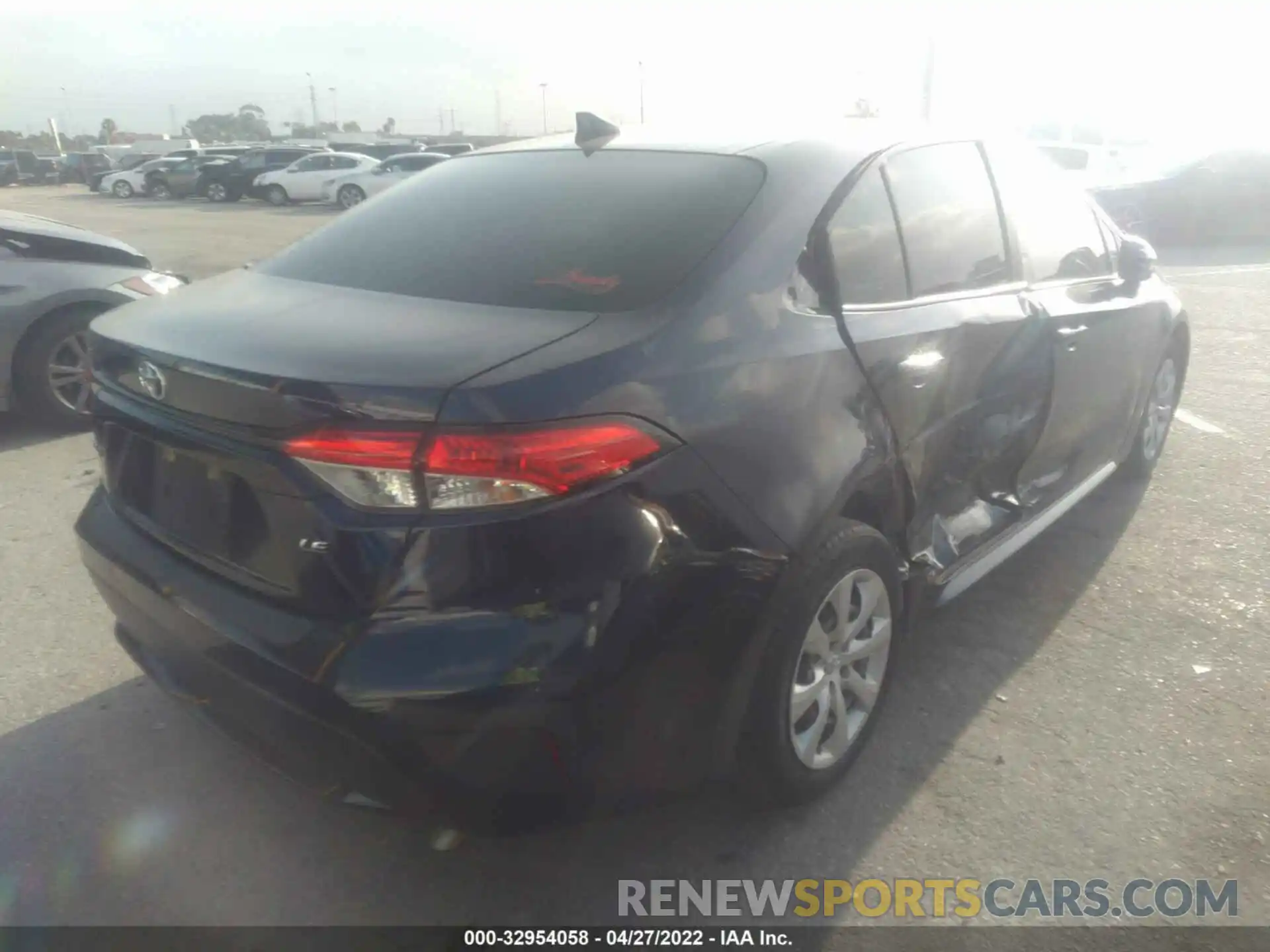 4 Photograph of a damaged car JTDEPRAE3LJ004008 TOYOTA COROLLA 2020