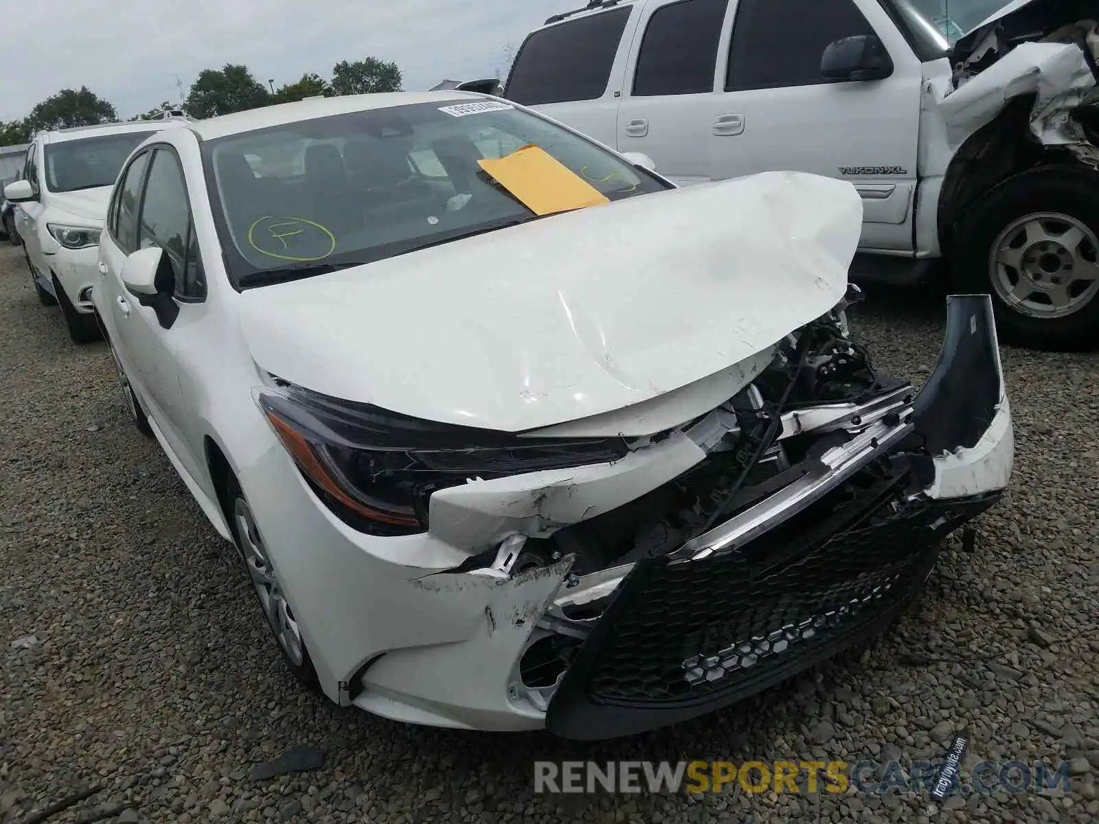 1 Photograph of a damaged car JTDEPRAE3LJ005160 TOYOTA COROLLA 2020