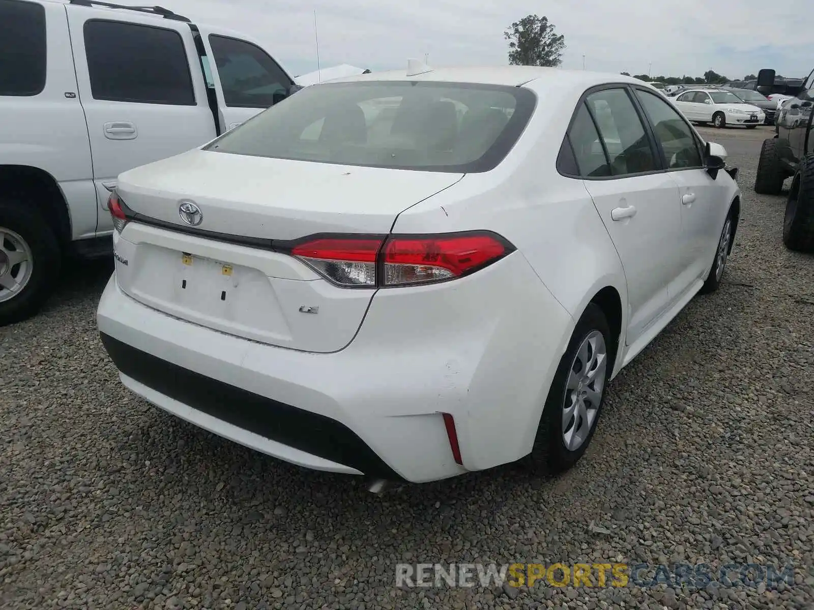 4 Photograph of a damaged car JTDEPRAE3LJ005160 TOYOTA COROLLA 2020