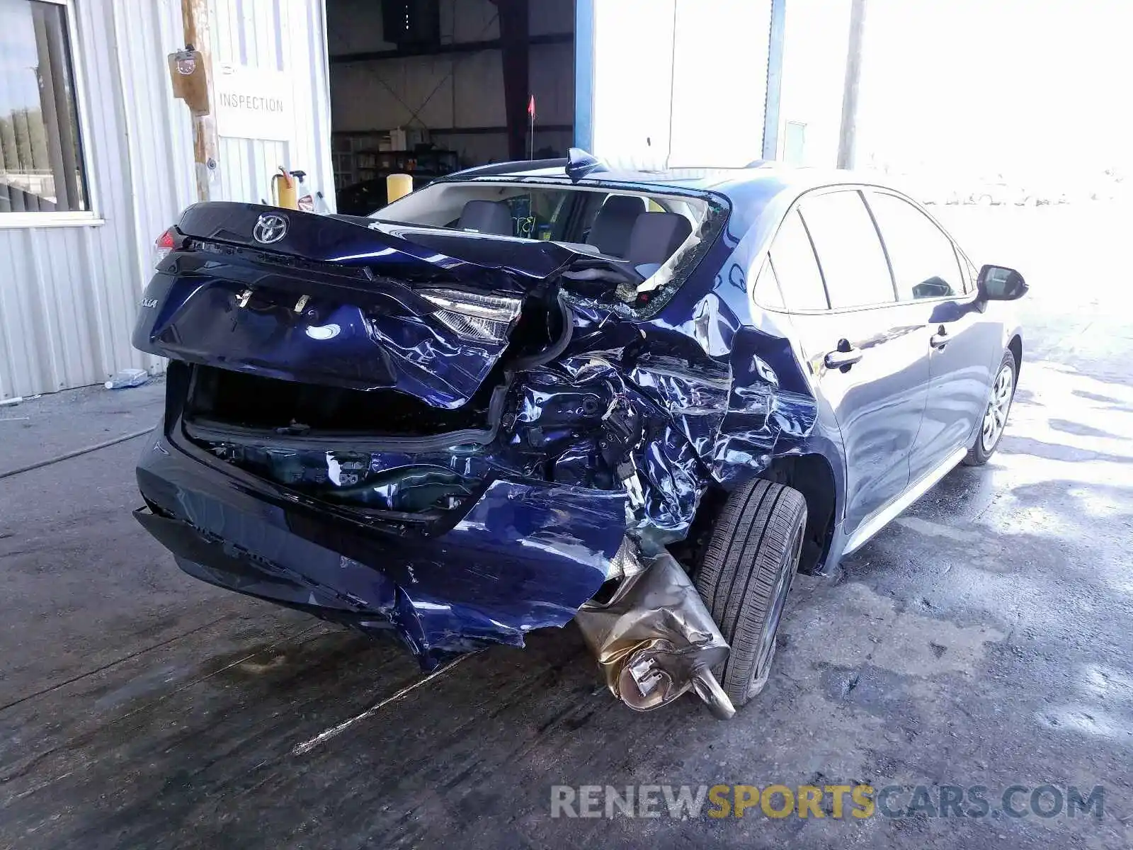 4 Photograph of a damaged car JTDEPRAE3LJ008950 TOYOTA COROLLA 2020