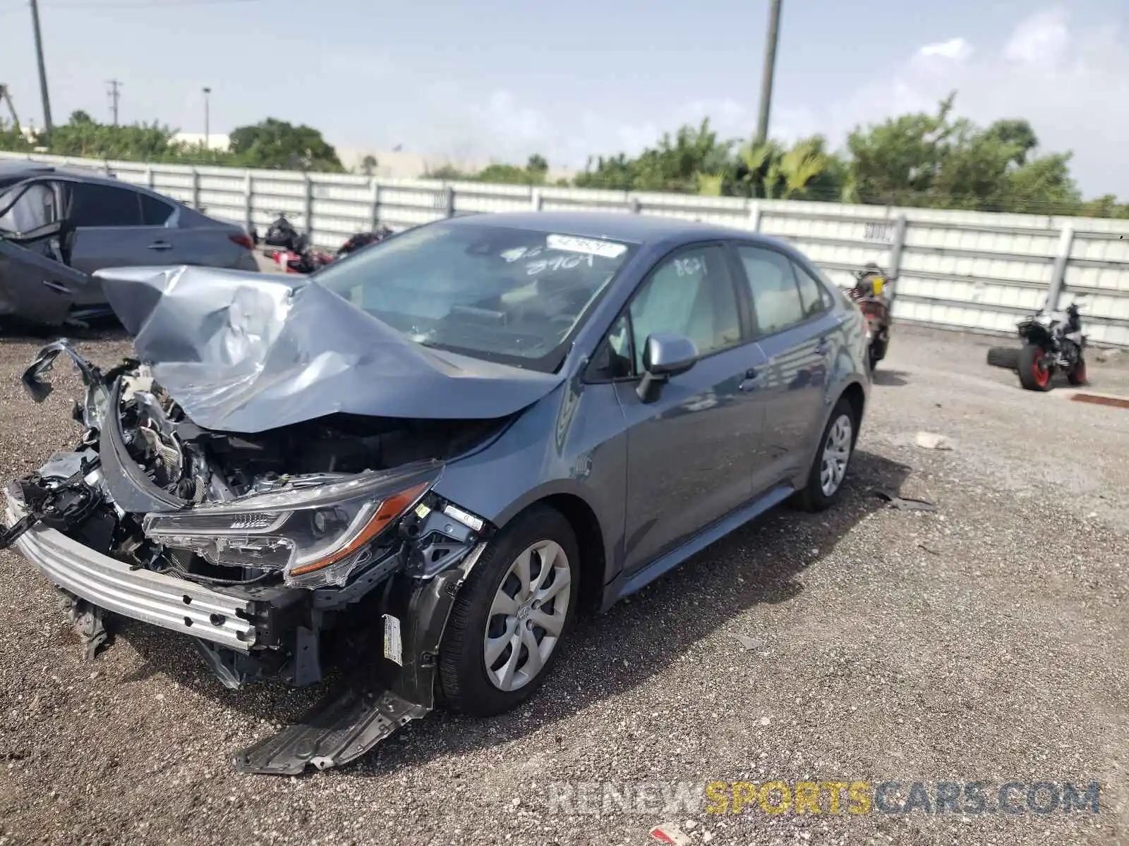 2 Photograph of a damaged car JTDEPRAE3LJ008964 TOYOTA COROLLA 2020