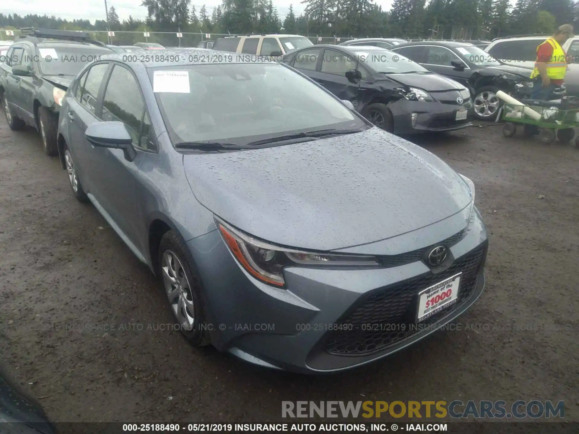 1 Photograph of a damaged car JTDEPRAE3LJ013288 TOYOTA COROLLA 2020