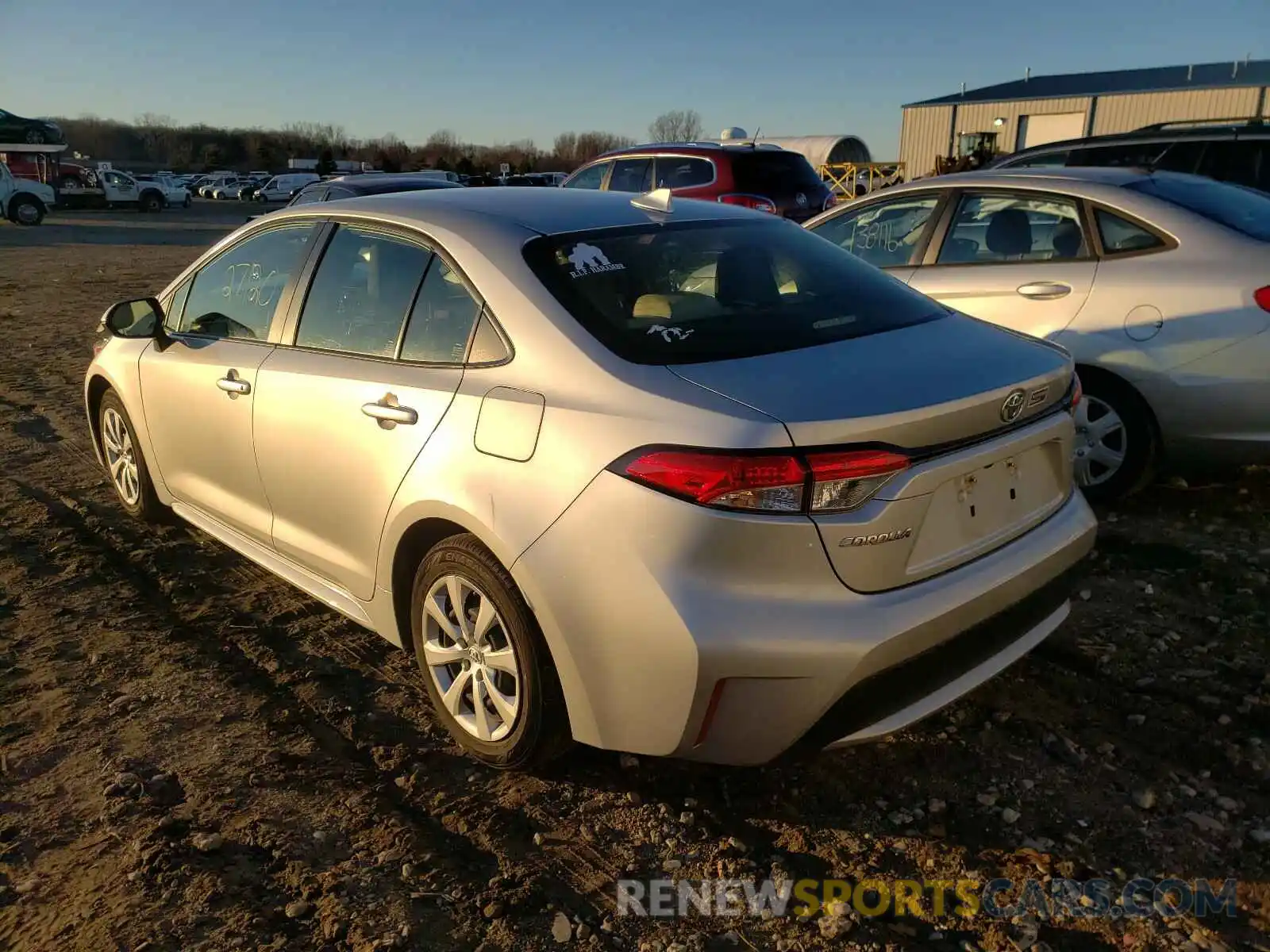 3 Photograph of a damaged car JTDEPRAE3LJ013954 TOYOTA COROLLA 2020