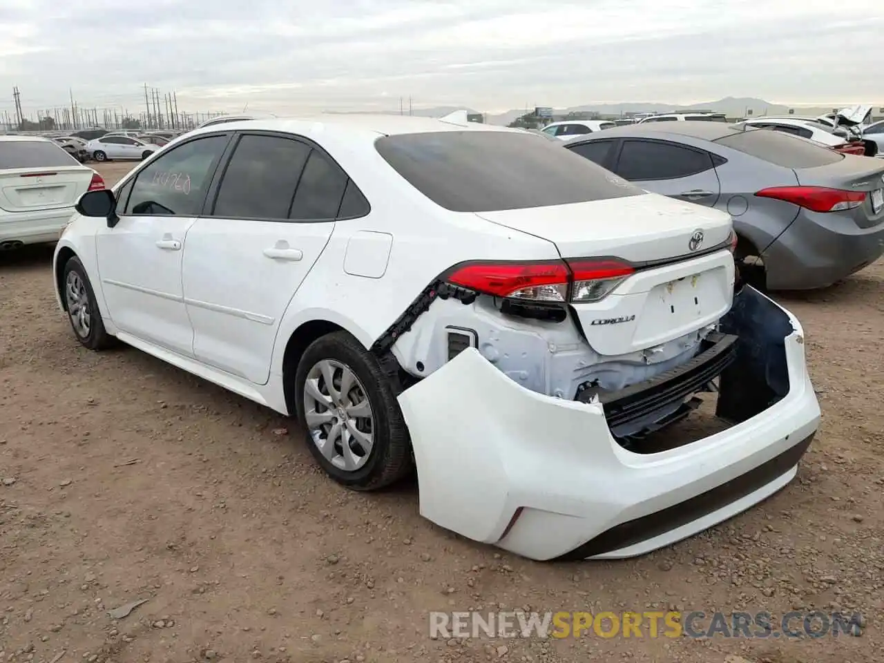 3 Photograph of a damaged car JTDEPRAE3LJ015235 TOYOTA COROLLA 2020