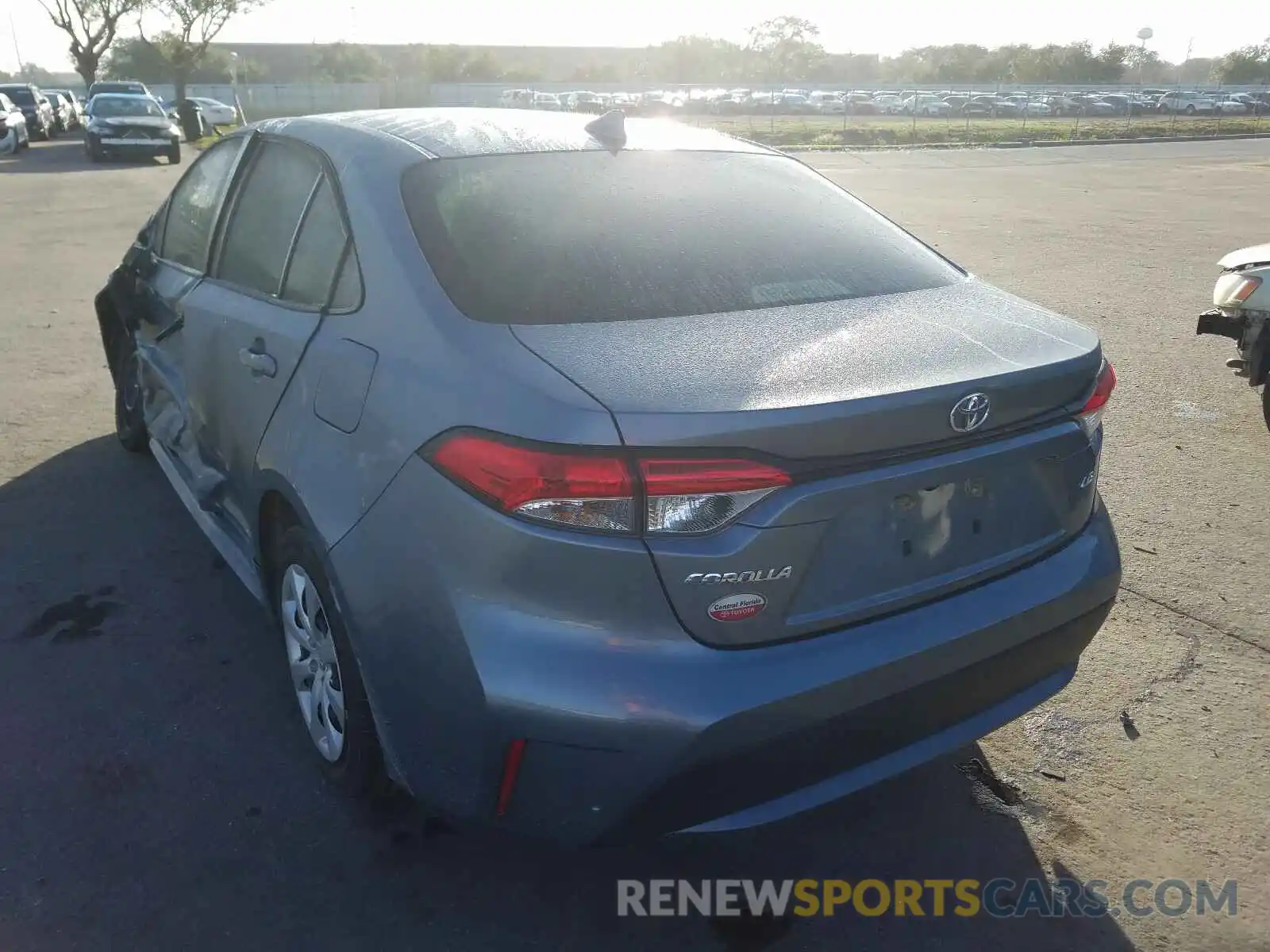 3 Photograph of a damaged car JTDEPRAE3LJ015414 TOYOTA COROLLA 2020