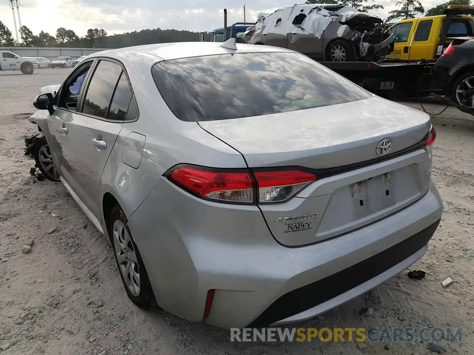 3 Photograph of a damaged car JTDEPRAE3LJ015591 TOYOTA COROLLA 2020