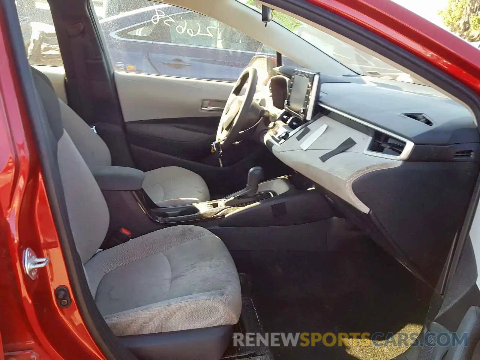 5 Photograph of a damaged car JTDEPRAE3LJ016675 TOYOTA COROLLA 2020