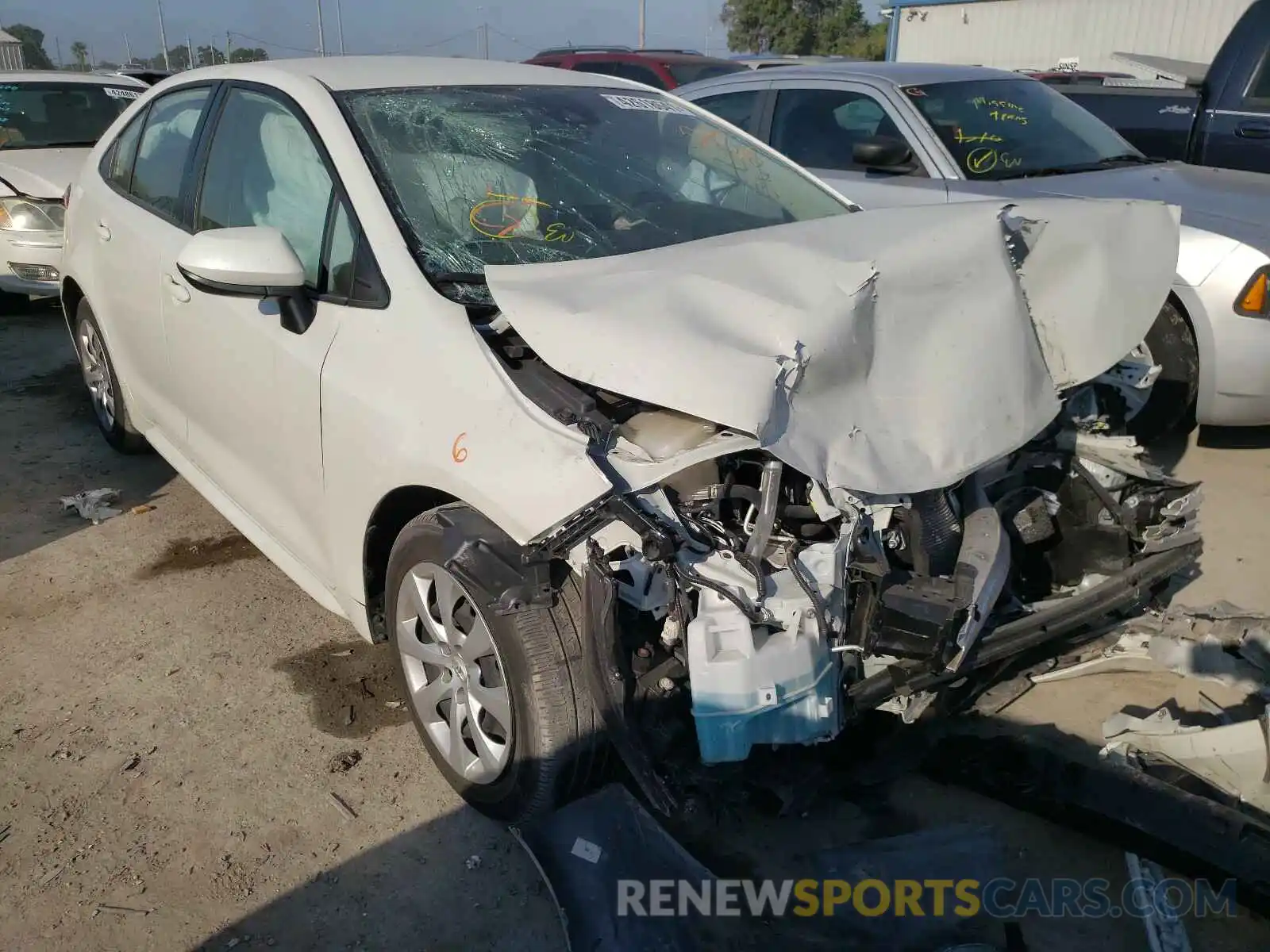 1 Photograph of a damaged car JTDEPRAE3LJ016689 TOYOTA COROLLA 2020