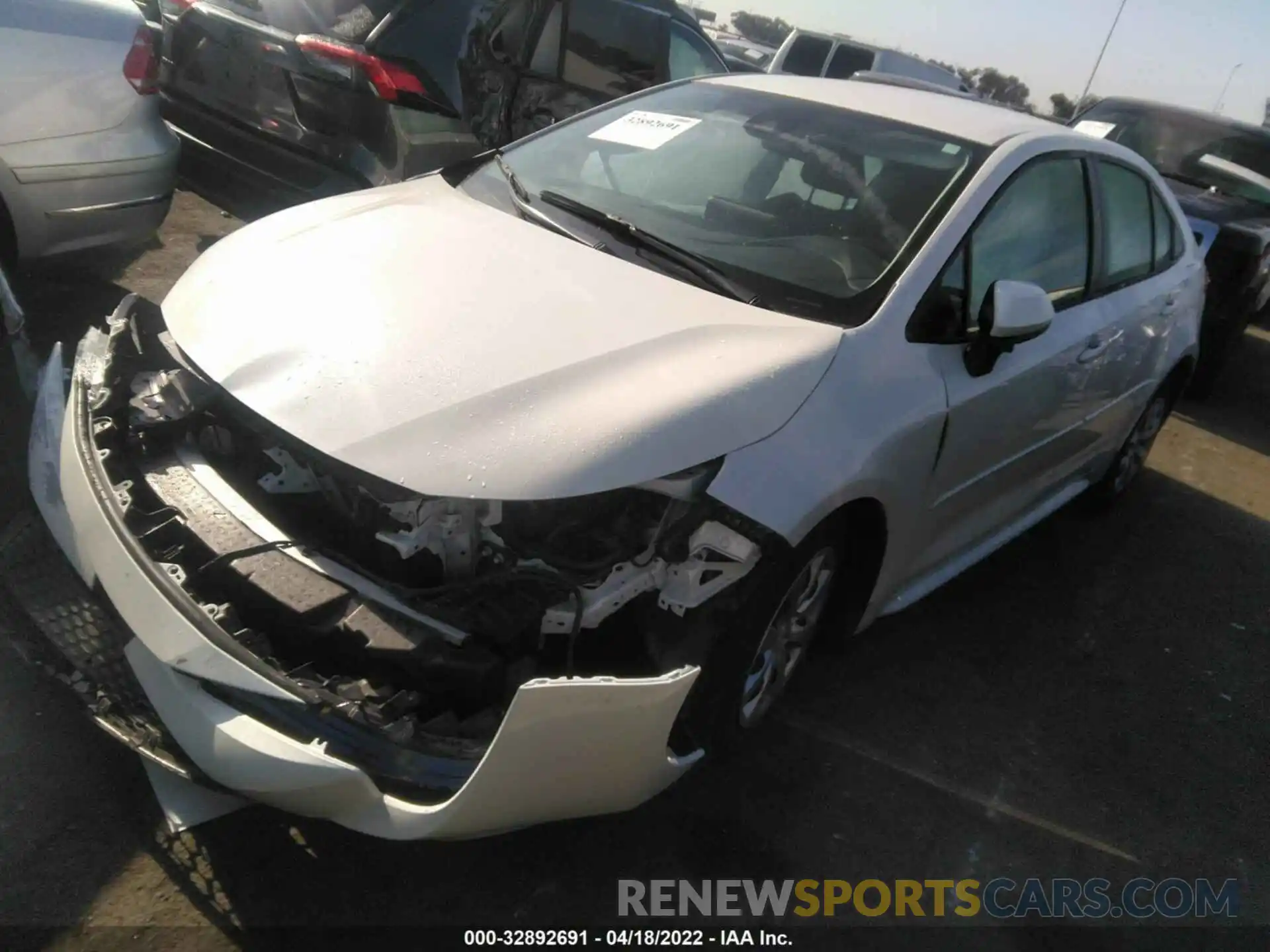 2 Photograph of a damaged car JTDEPRAE3LJ016904 TOYOTA COROLLA 2020