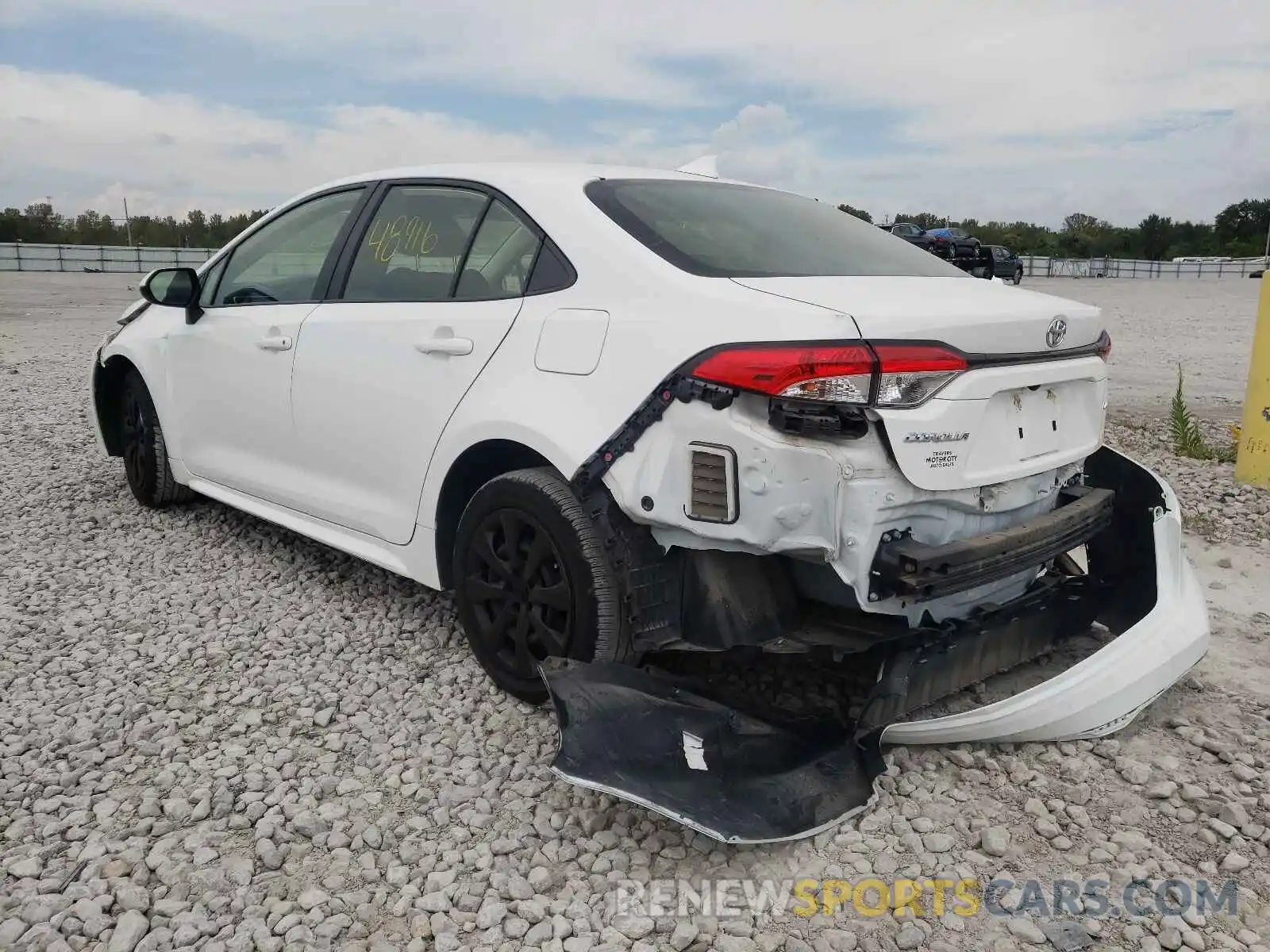 3 Photograph of a damaged car JTDEPRAE3LJ018717 TOYOTA COROLLA 2020