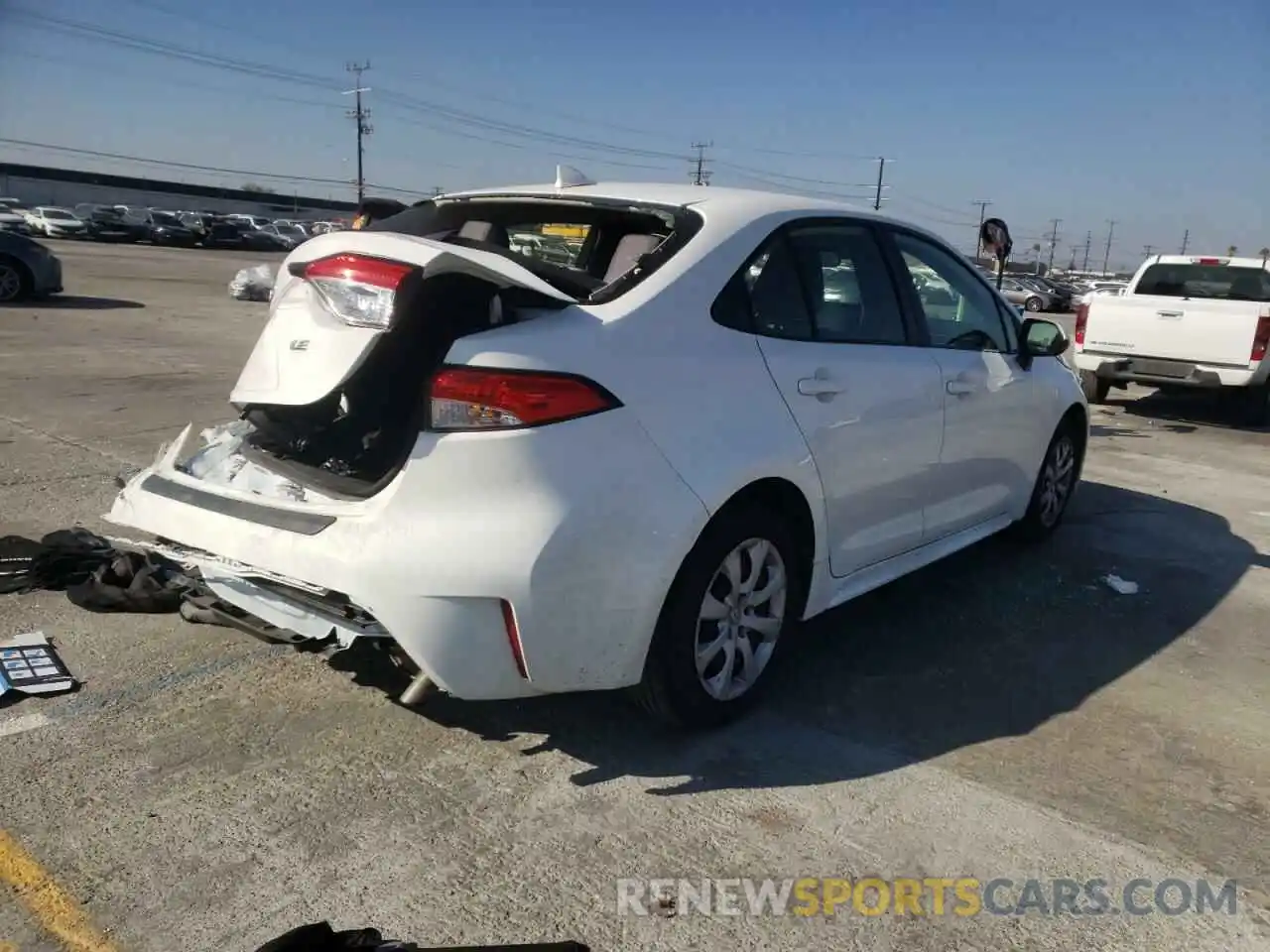 4 Photograph of a damaged car JTDEPRAE3LJ020600 TOYOTA COROLLA 2020