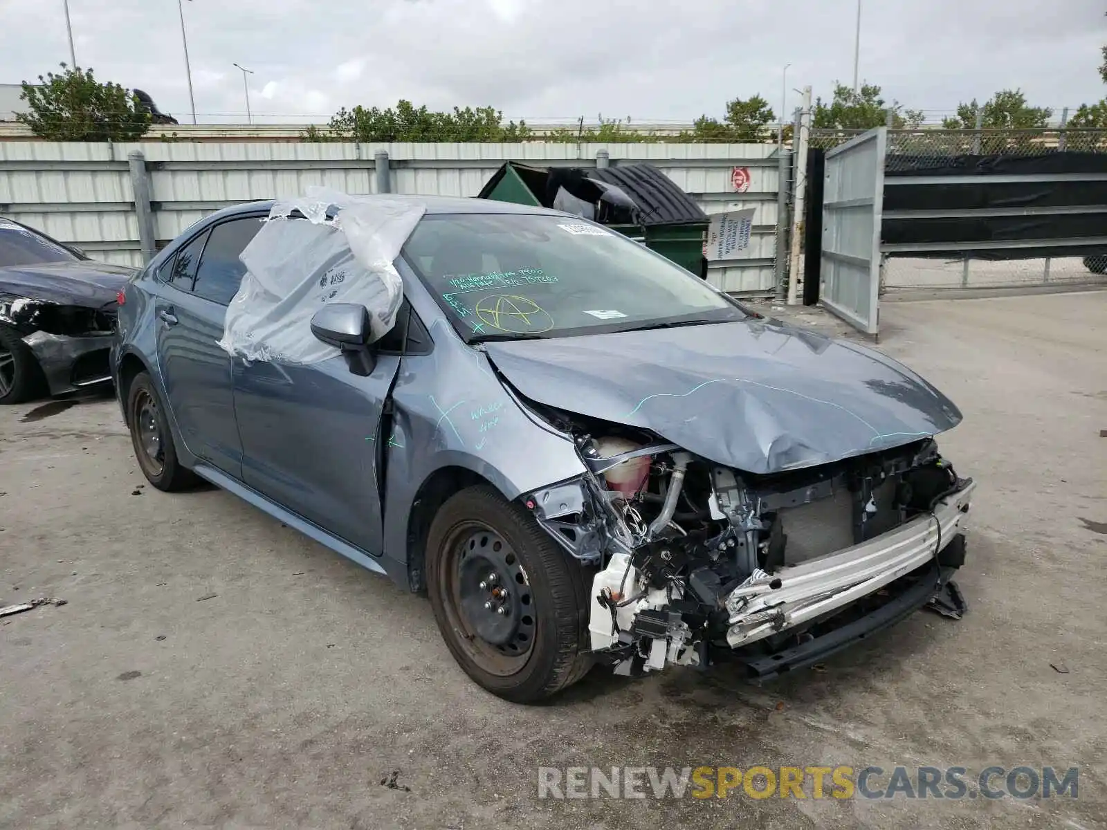 1 Photograph of a damaged car JTDEPRAE3LJ021505 TOYOTA COROLLA 2020