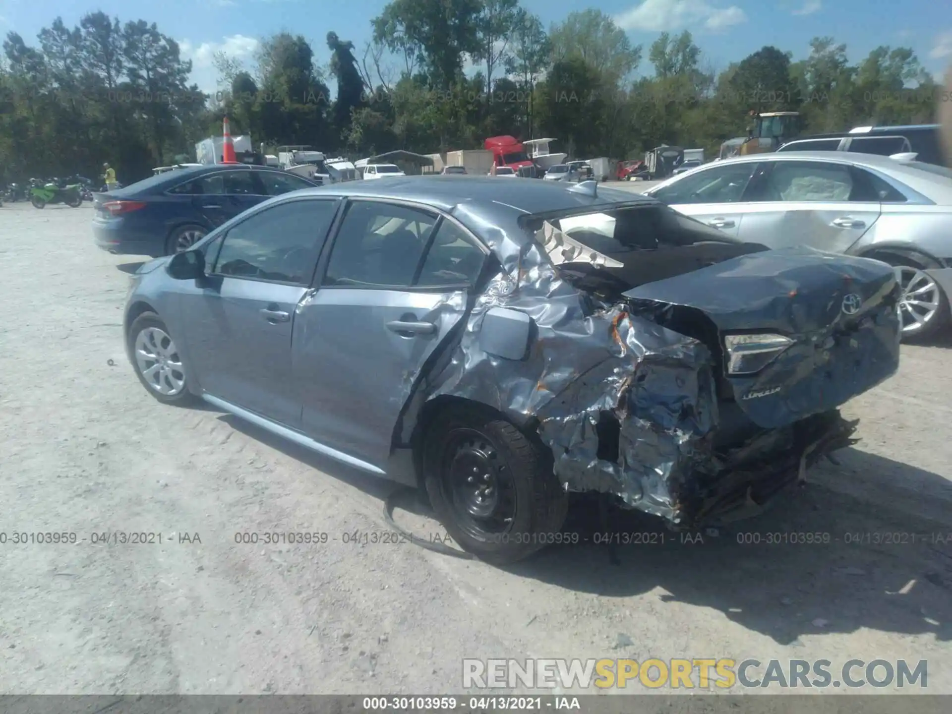 3 Photograph of a damaged car JTDEPRAE3LJ021813 TOYOTA COROLLA 2020