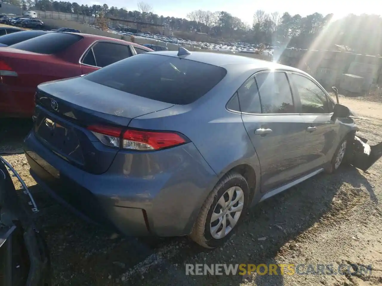 4 Photograph of a damaged car JTDEPRAE3LJ022928 TOYOTA COROLLA 2020