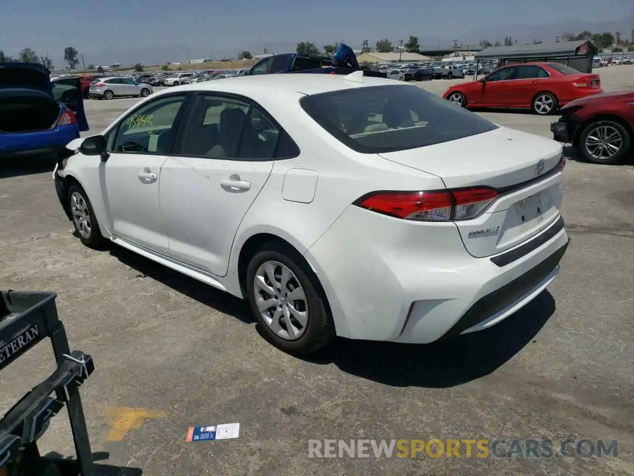 3 Photograph of a damaged car JTDEPRAE3LJ025019 TOYOTA COROLLA 2020