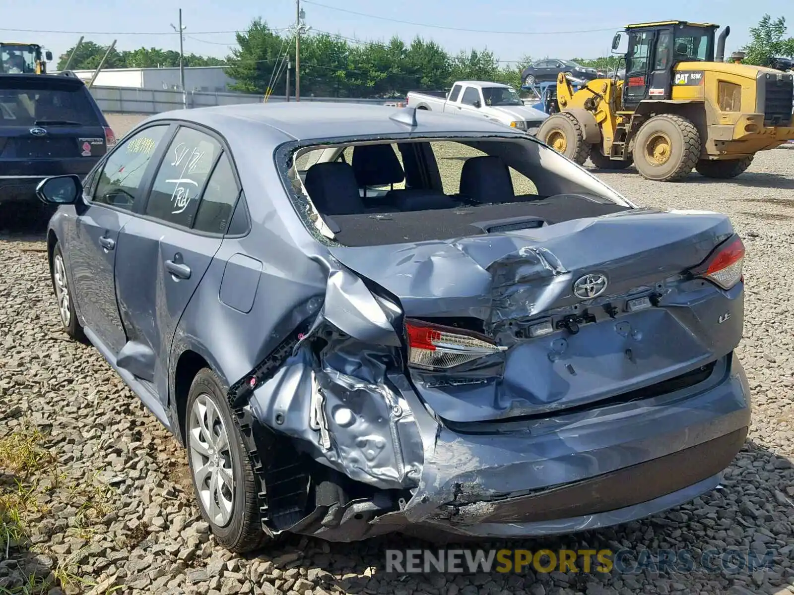 3 Photograph of a damaged car JTDEPRAE3LJ027272 TOYOTA COROLLA 2020