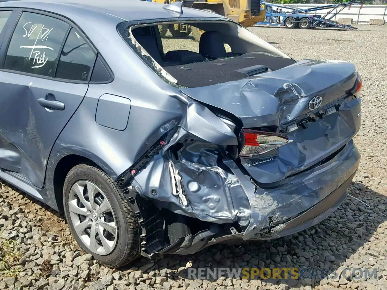 9 Photograph of a damaged car JTDEPRAE3LJ027272 TOYOTA COROLLA 2020